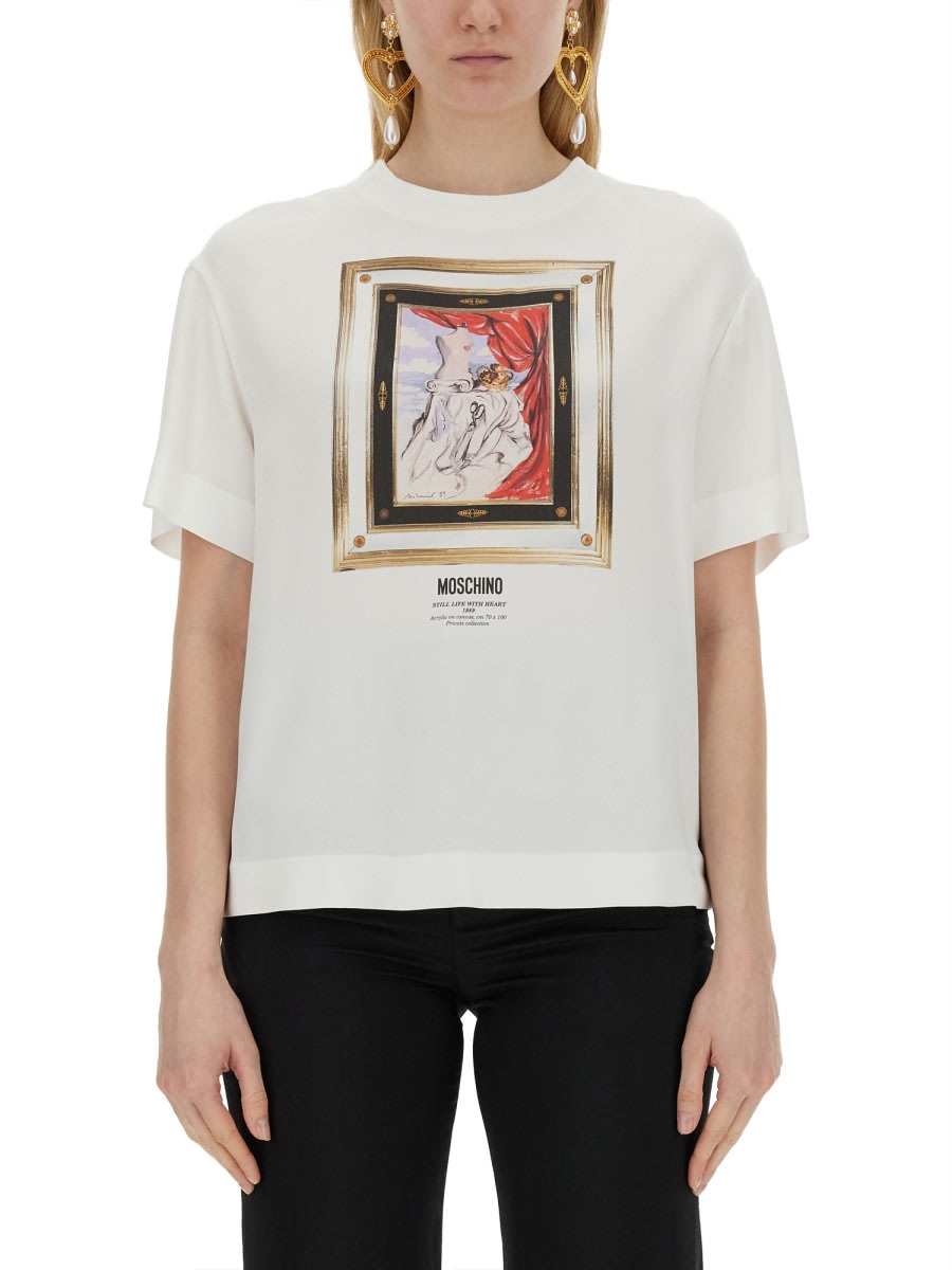 Tシャツ・カットソー Moschino ENVER SATIN BLOUSE STILL LIFE WITH HEART Moschino Enver Satin Blouse Still Life With Heart | italist