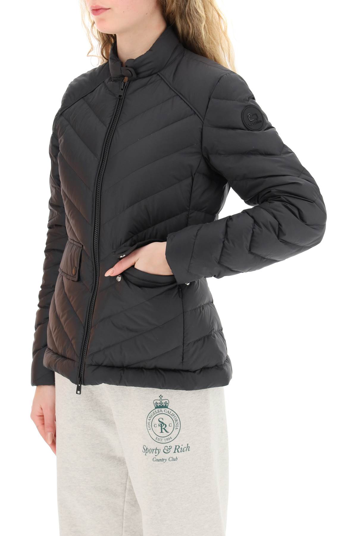 【送料&関税込】Woolrich Chevron Quilting Lightweight Down J Woolrich Chevron Quilting Lightweight Down Jacket In Light