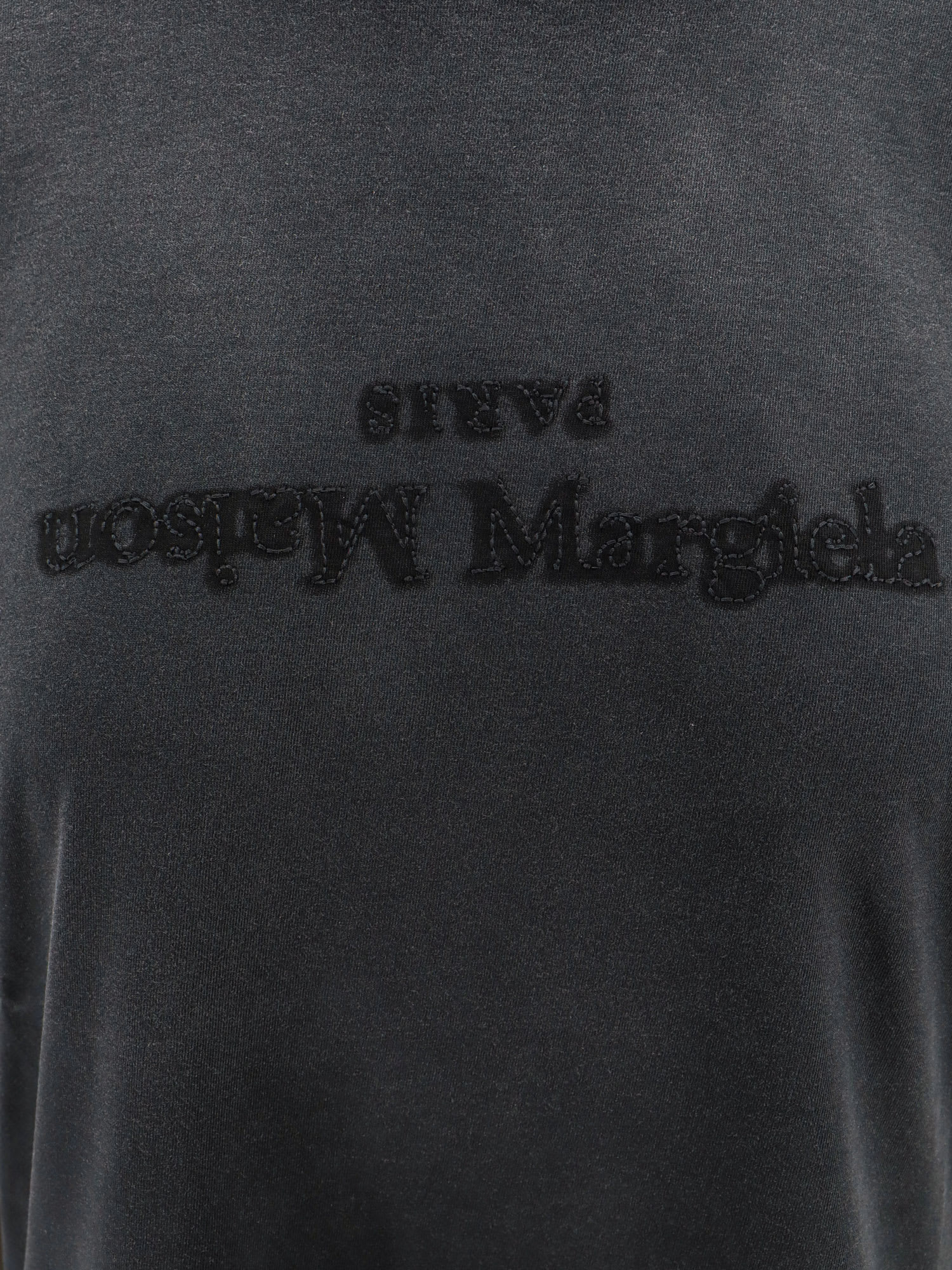 【関込】Maison Margiela Reverse Logo T-Shirt Washed Black Maison Margiela Reverse logo-print Cotton T-shirt | Black