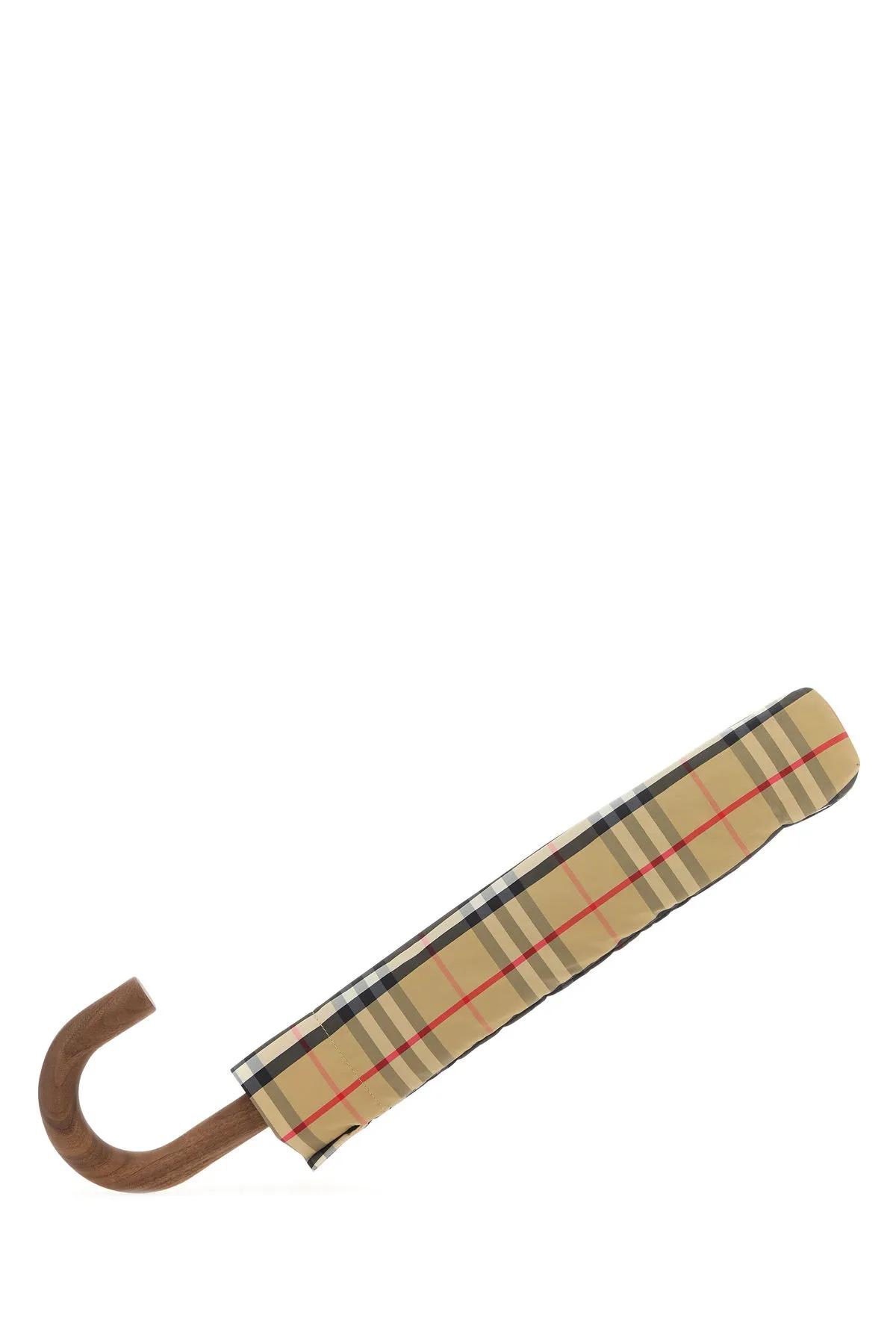【送料&関税込】Burberry Printed Nylon Umbrella - Unisex Burberry Printed Nylon Umbrella | italist