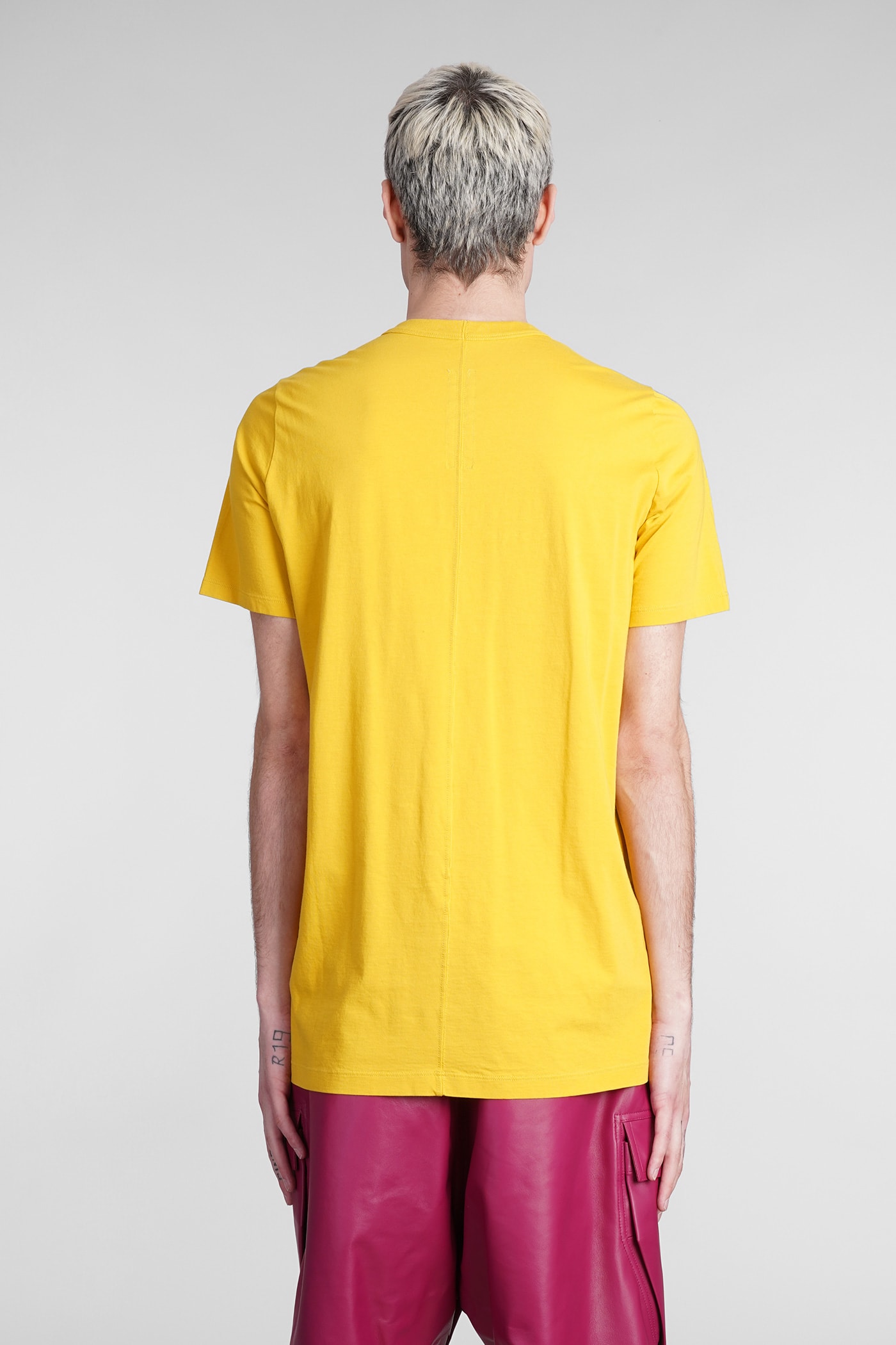 Rick Owens Level T T-shirt In Yellow Cotton | italist