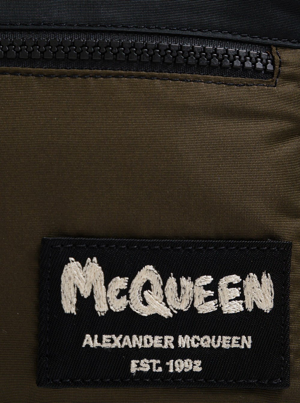 【送料&関税込】Alexander McQueen Borsa Alexander McQueen Womens The Curve Mini Shoulder Bag | eBay