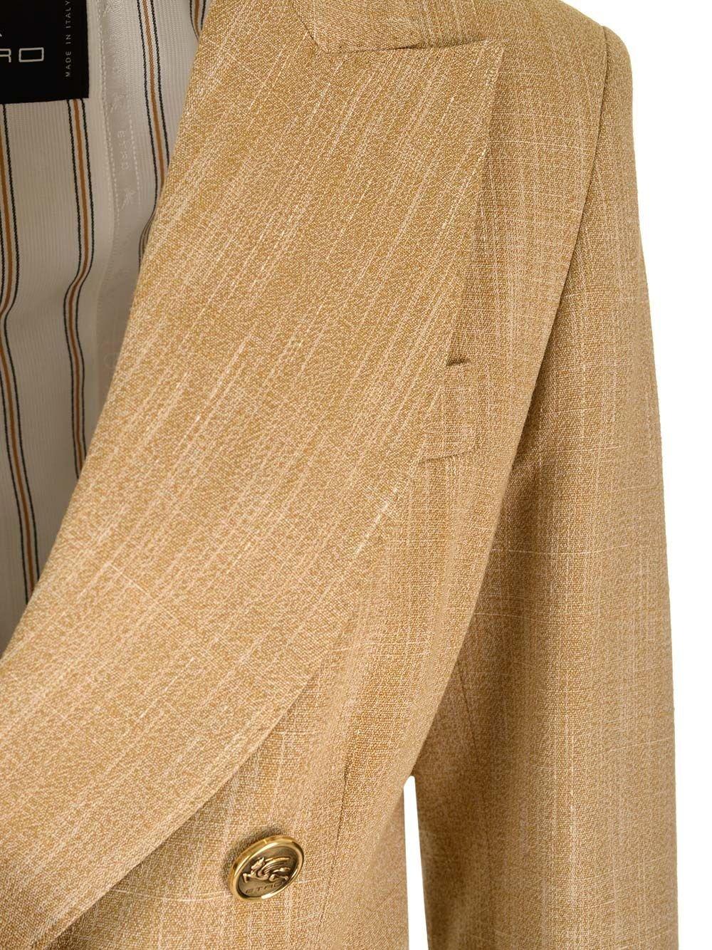 【送料&関税込】Etro Slub-texture Double-breasted Tailored B ETRO slub-texture double-breasted Blazer | White | FARFETCH BH
