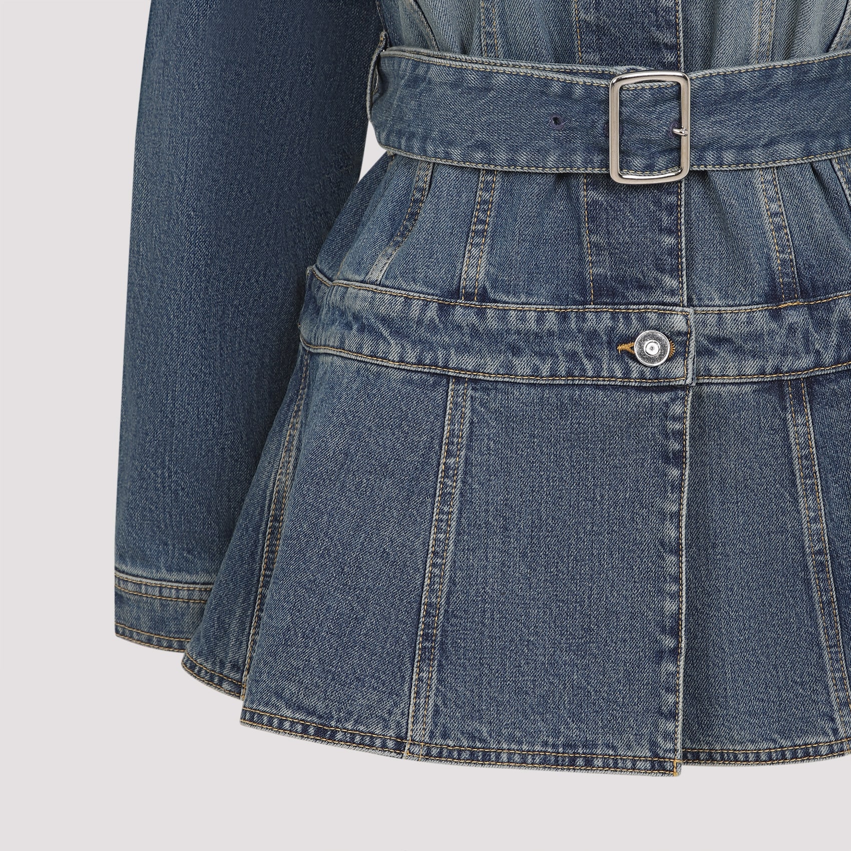 【送料&関税込】Alaia AlaAa Flare Jacket ALAÏA | Frill Scarf Puffer Jacket | Women | Lane Crawford