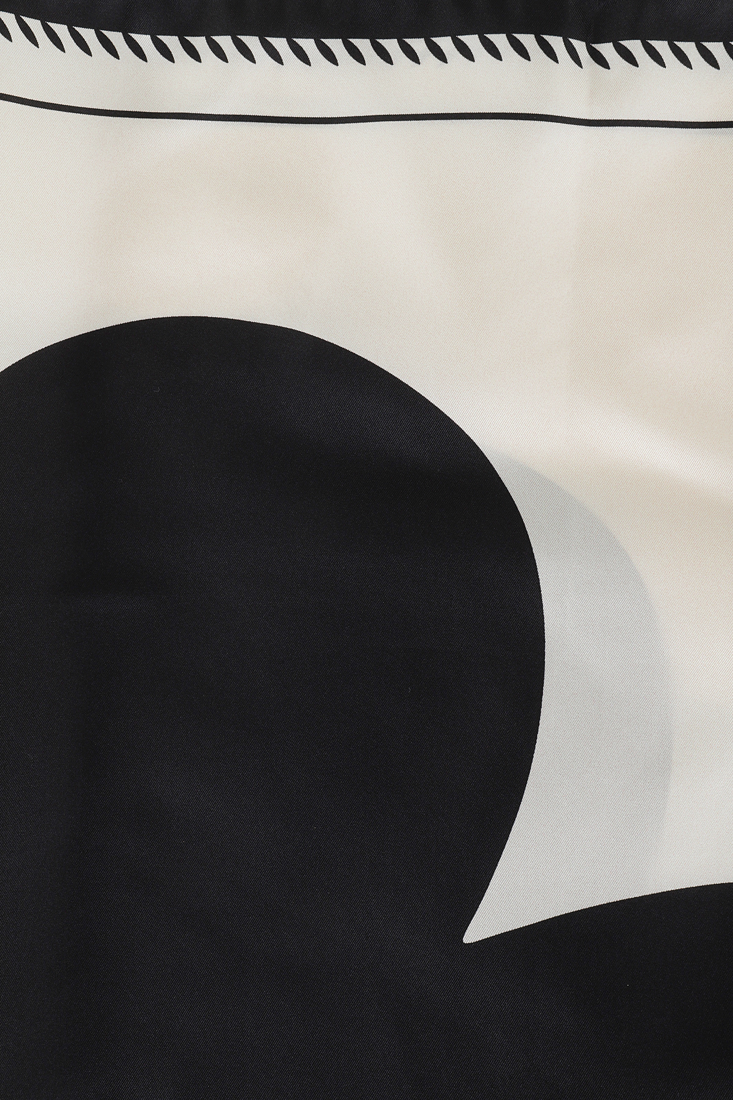 【送料&関税込】Marni Foulard Bicolore Marni Foulard Bicolore | italist