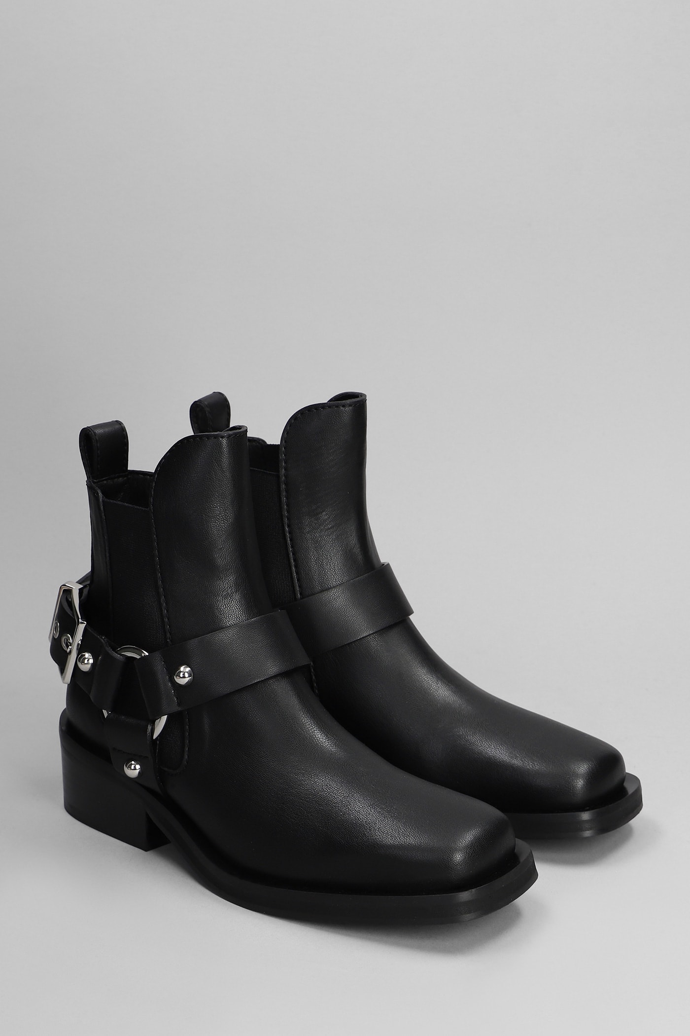【送料&関税込】Ganni High Heels Ankle Boots In Black Leathe Ganni High Heels Ankle Boots In Black Leather | italist