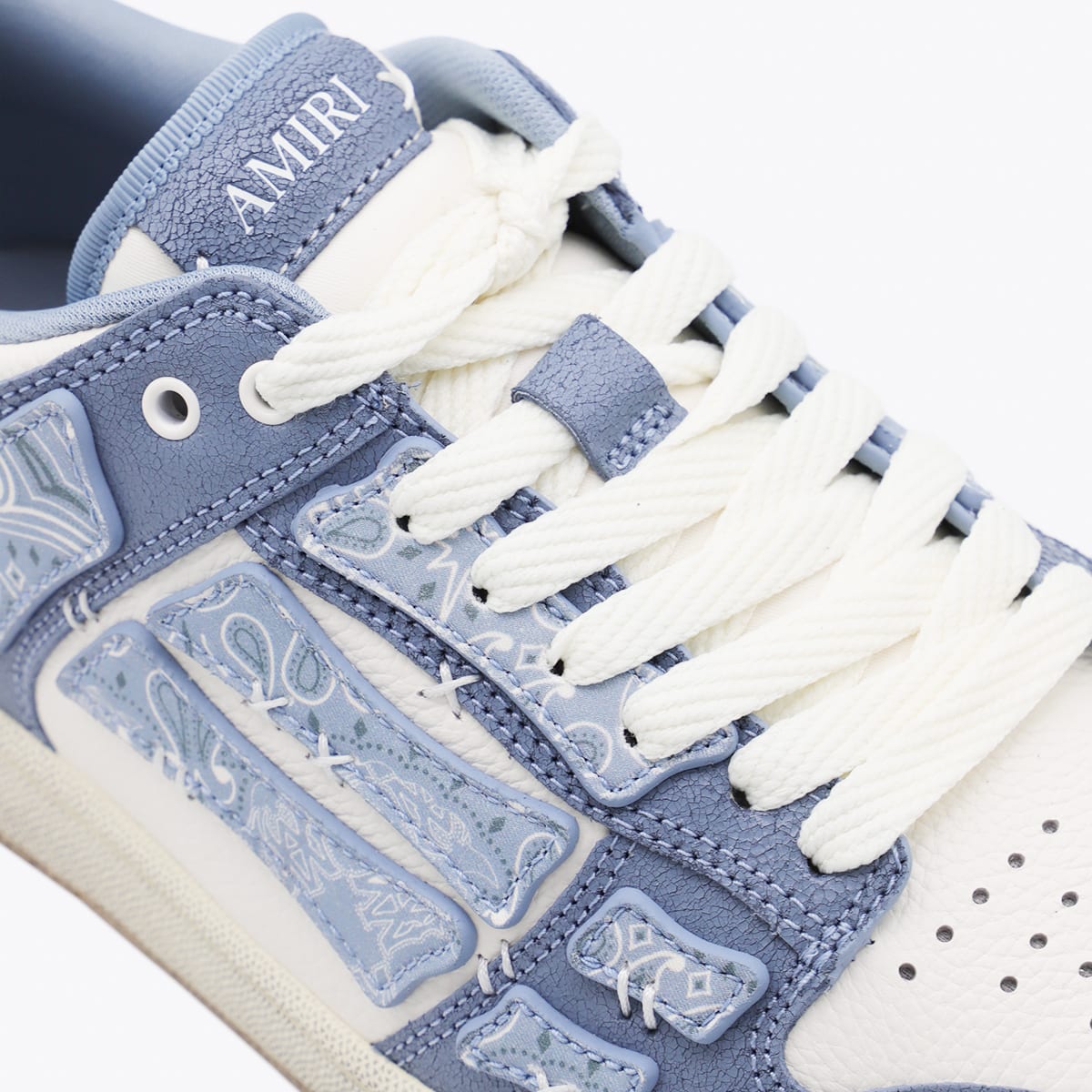 ★関税込み★ AMIRI LIGHT BLUE LEATHER BANDANA SKEL SNEAKERS Amiri Light Blue Leather Bandana Skel Low Top Sneakers