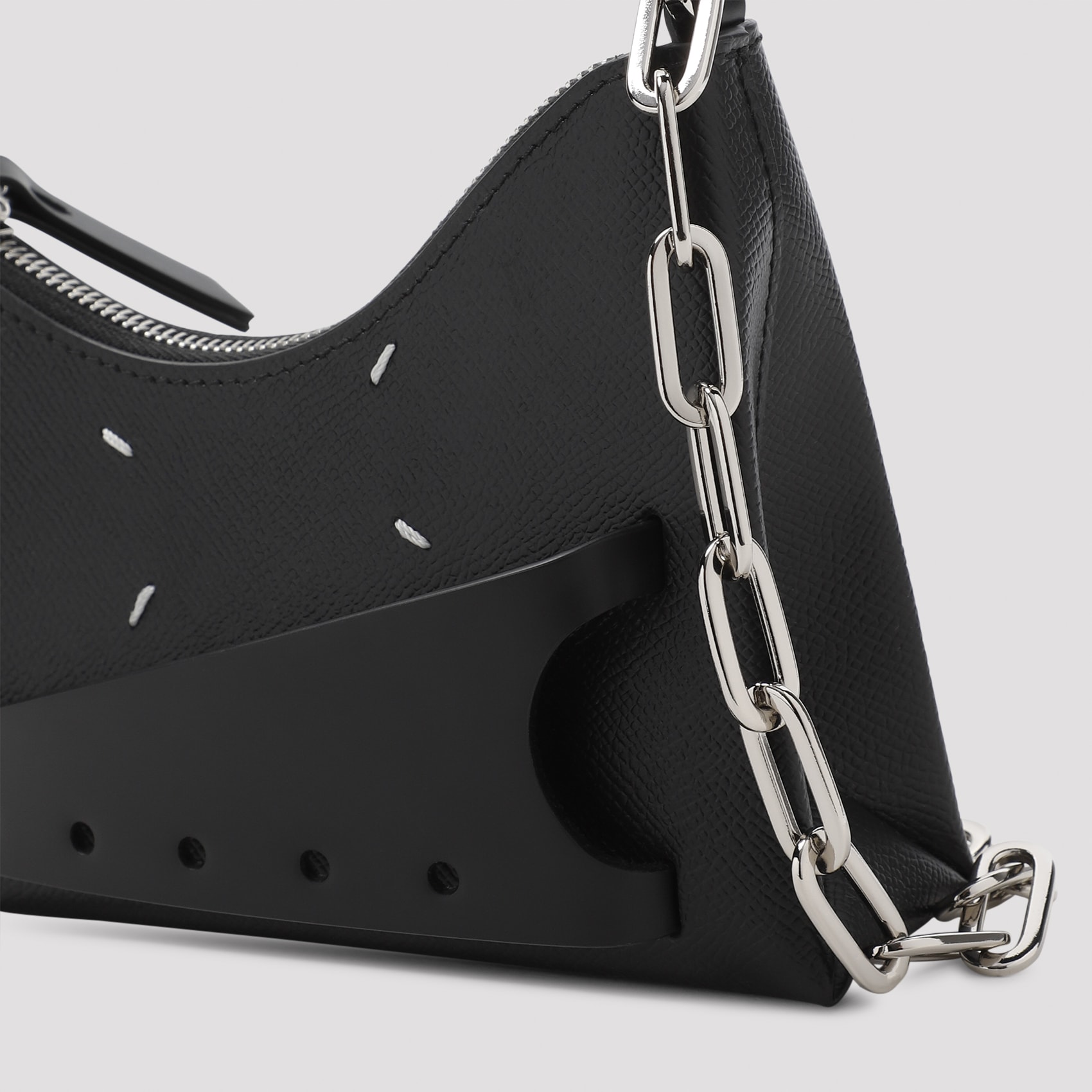 ショルダーバッグ・ポシェット (Maison Margiela)Micro Snatched hobo leather bag(SALE!) Maison Margiela Snatched Micro Hobo Bag | italist