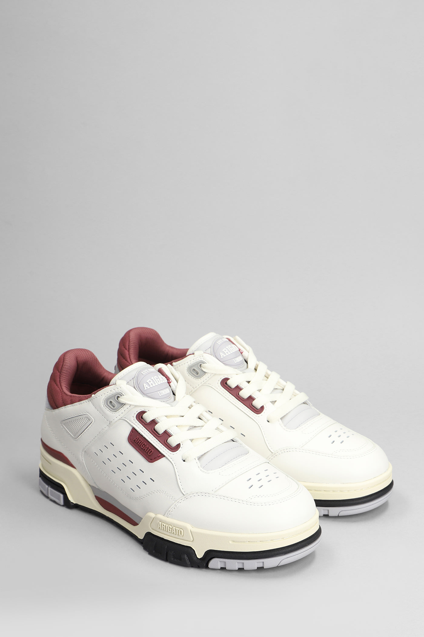 Axel Arigato Onyx Sneaker Sneakers In White Suede And