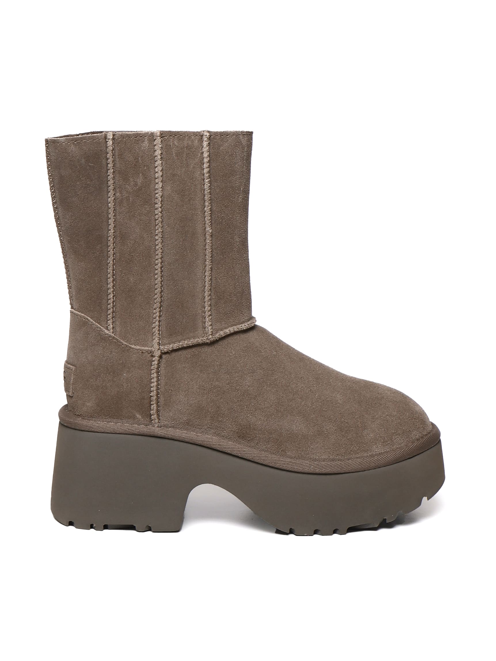 【送料&関税込】UGG Twin Seam New Heights Boots In Suede UGG Classic Twin Seam New Heights Suede Platform Booties