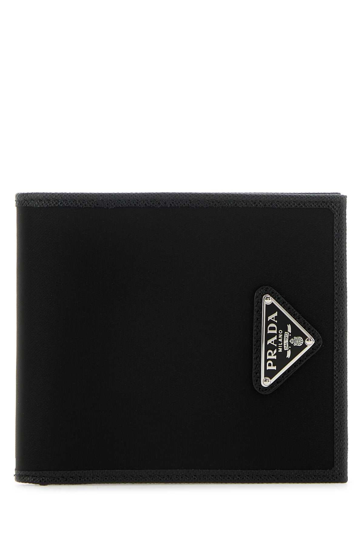 PRADA ブラック レザー 二つ折り財布