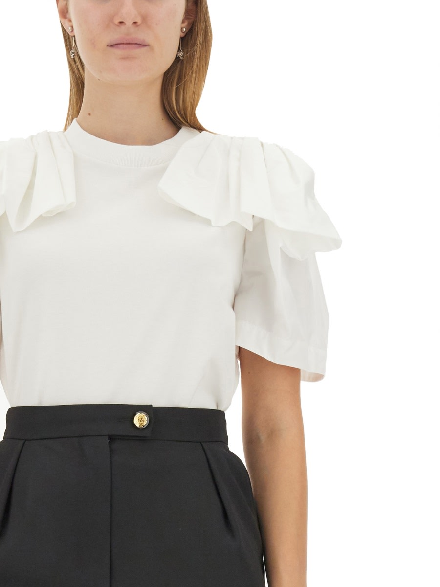 Tシャツ・カットソー alexander mcqueen T-SHIRT WITH RUFFLES (762903_QLAA69000) Alexander McQueen T-shirt With Ruffles | italist