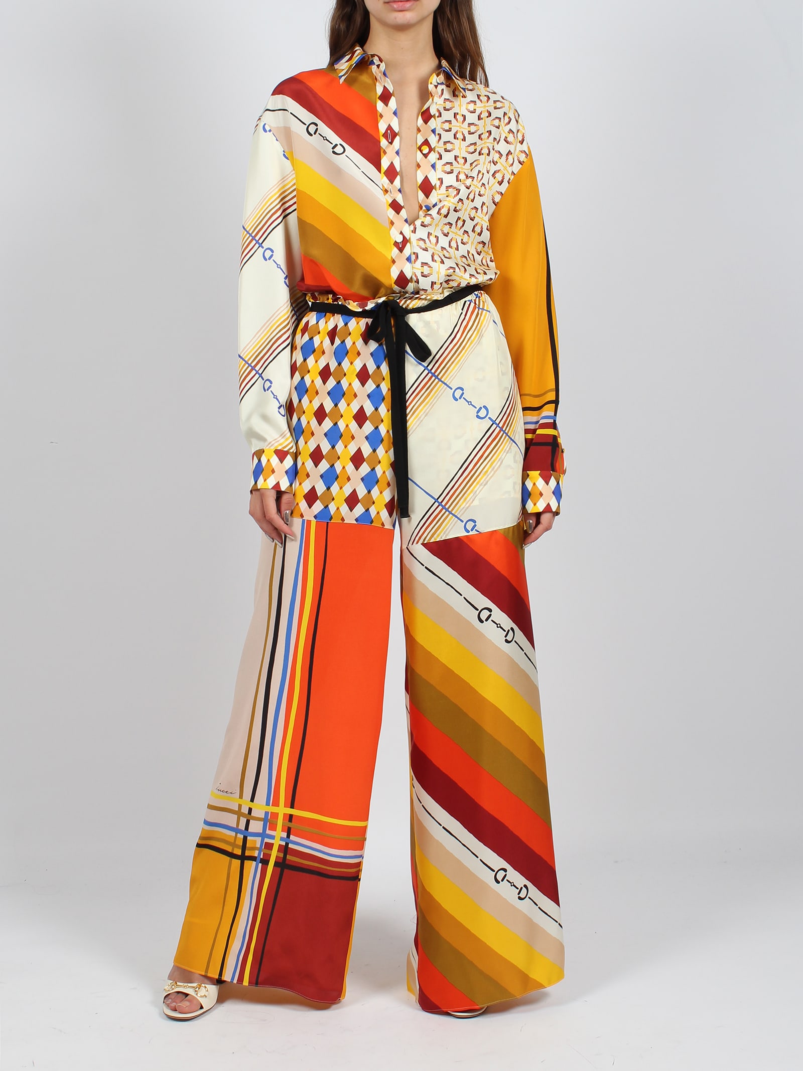 パンツ Gucci Trousers In Printed Silk GG supreme print silk pant in beige and ebony | GUCCI® US