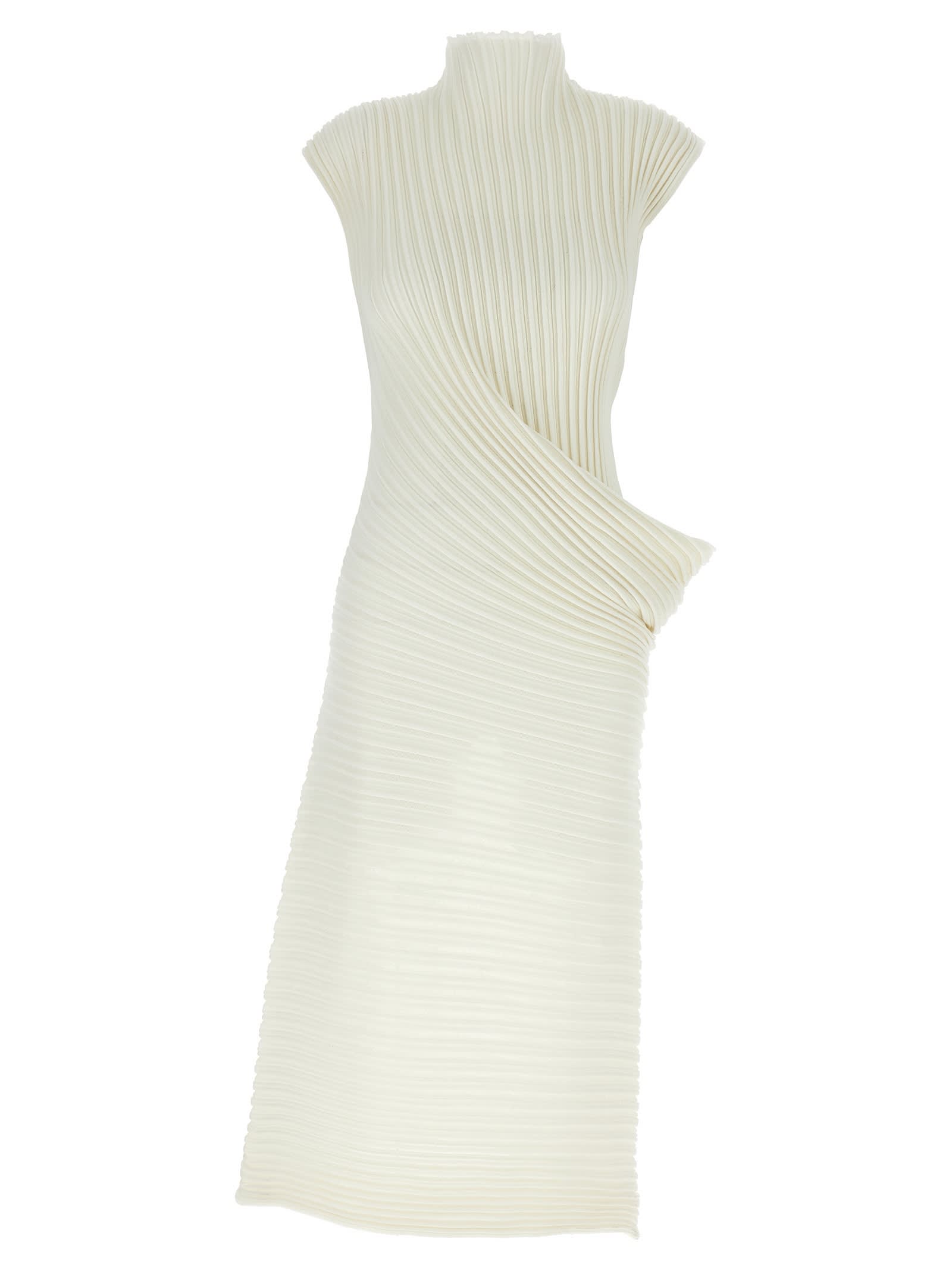 8/31まで ISSEY MIYAKE LIGHT LEAK DRESS Issey Miyake Light Leak Dress - Orange/Navy | Garmentory