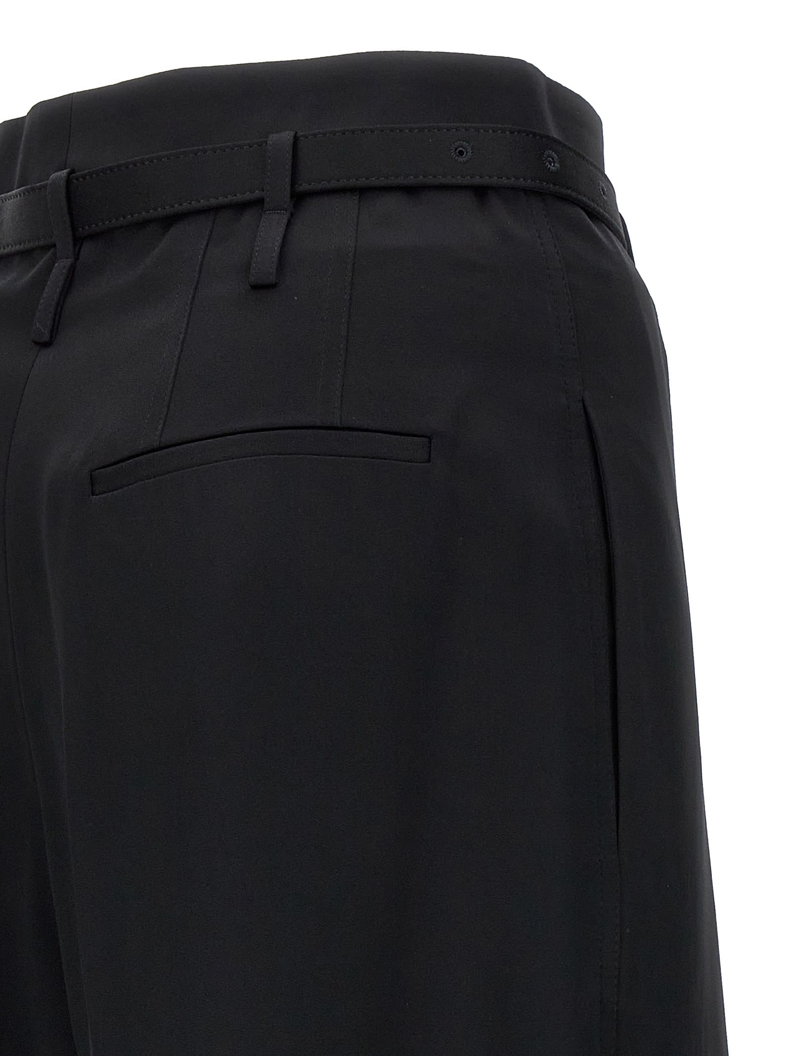 【送料&関税込】Jil Sander Black Viscose Blend Trousers Jil Sander Black Viscose Blend Trousers | italist