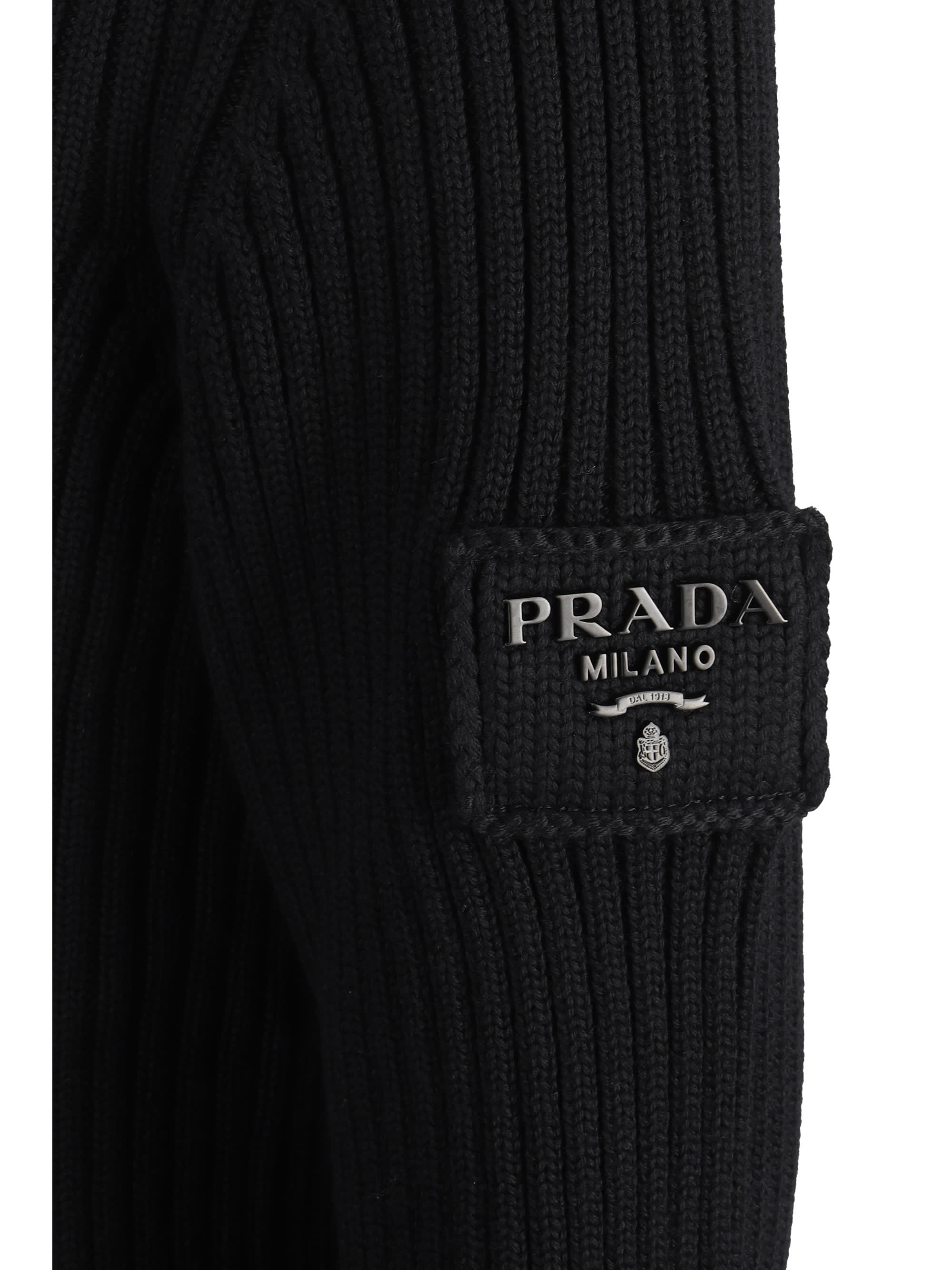 スウェット・トレーナー PRADA 24FW Black Logo Turtleneck Sweater UMR620 15O6 F0002 Black Wool Mock Turtleneck Sweater | PRADA