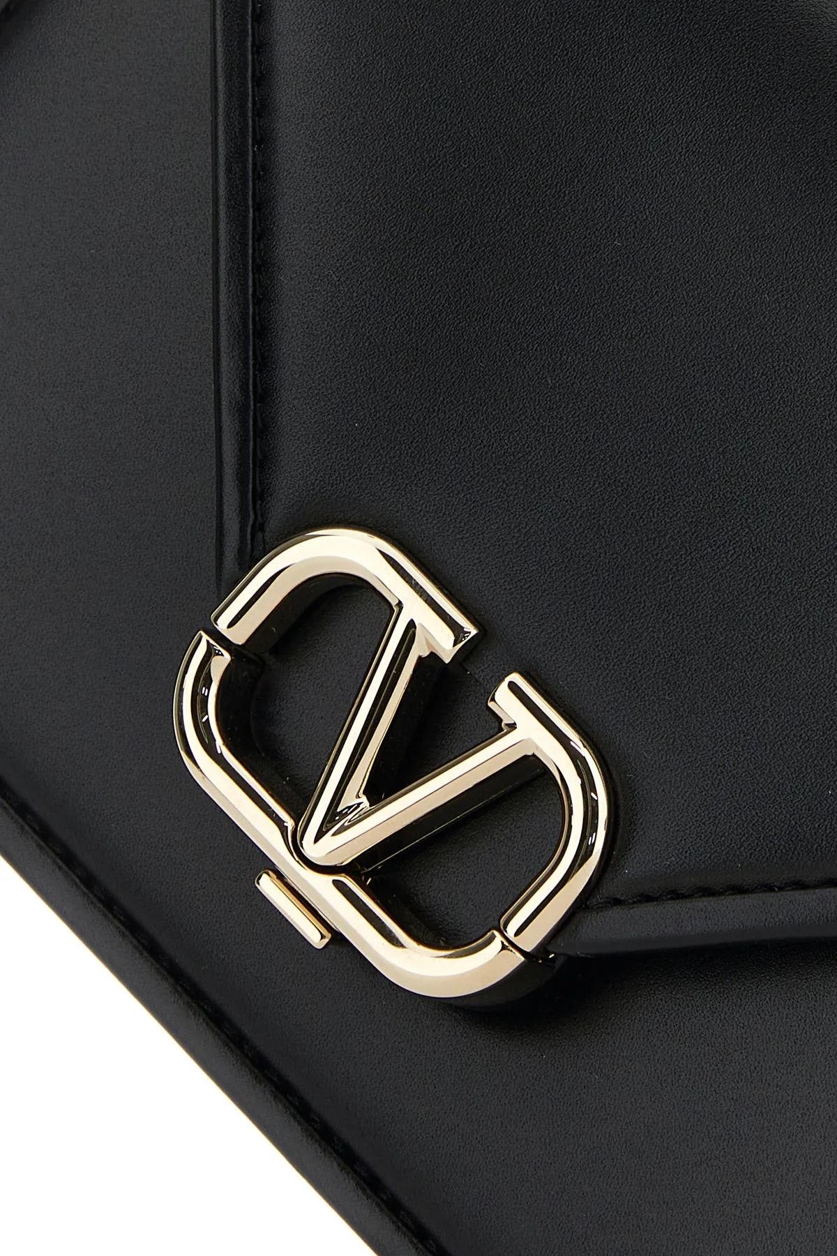 トートバッグ VALENTINO GARAVANI Black Leather Vlogo Shoulder Bag Valentino Garavani The Bold Edition VLogo Shoulder Bag