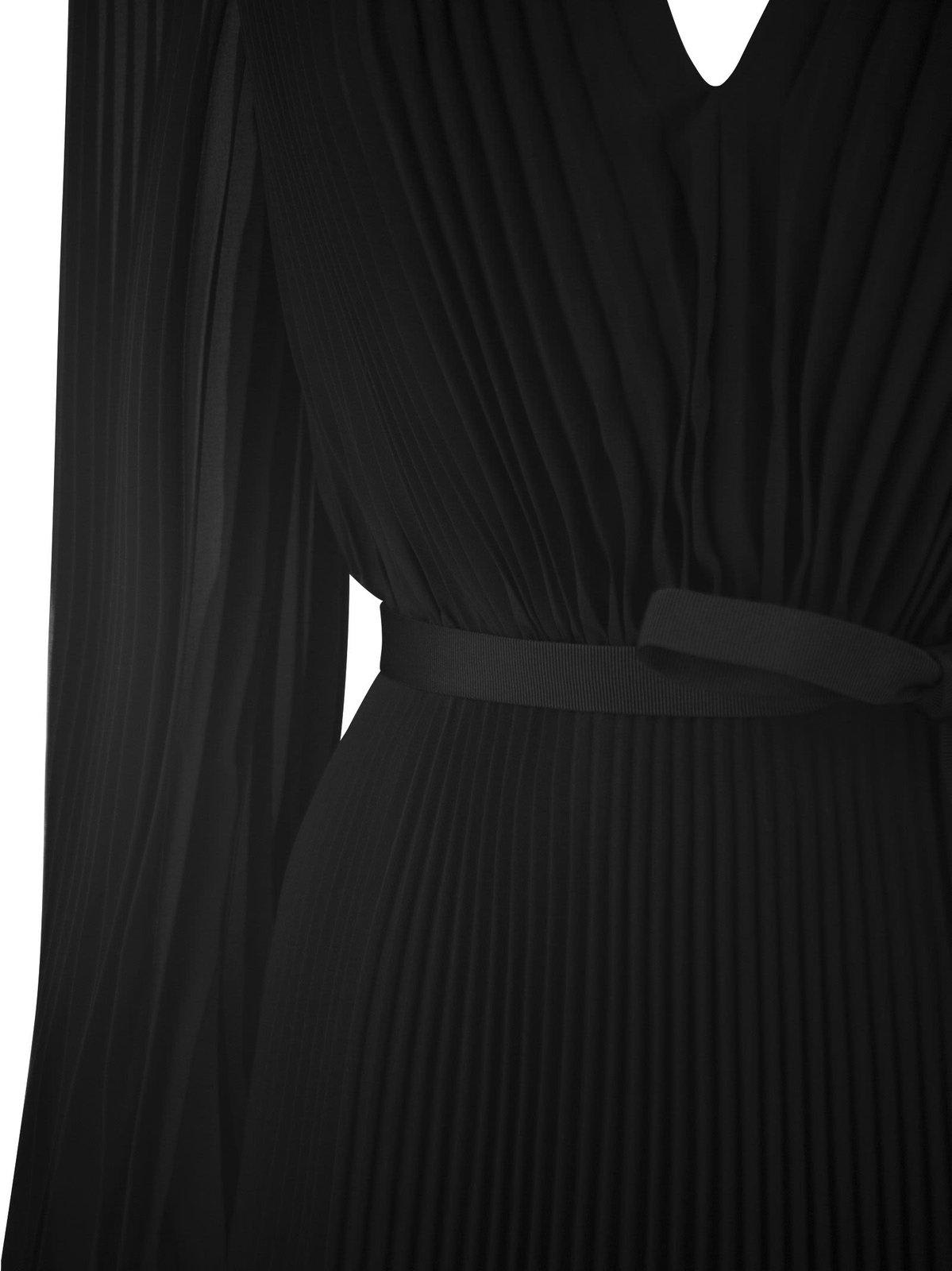 【送料&関税込】Max Mara V-neck Pleated Mini Dress Max Mara fully-pleated Chiffon Mini Dress | Pink | FARFETCH