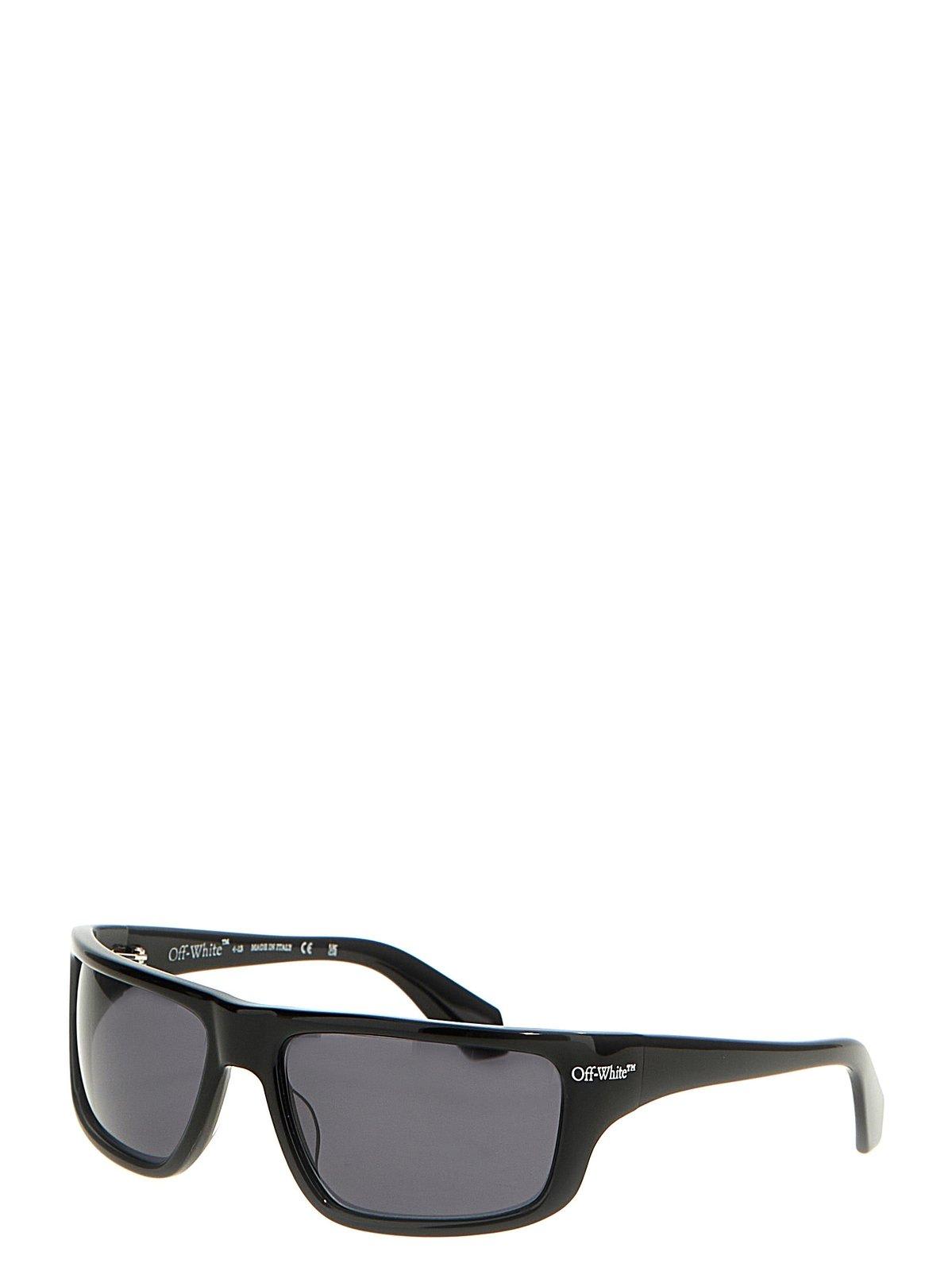 【送料&関税込】Off-White Bologna Rectangular Frame Sunglass Off-White Bologna Rectangular Frame Sunglasses | italist