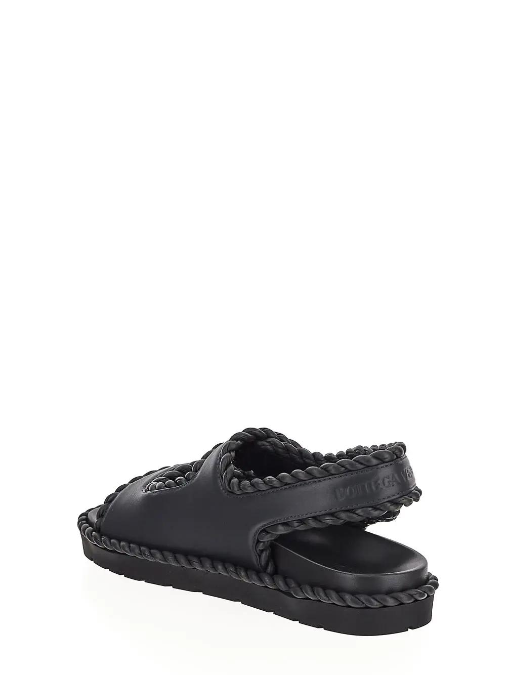 VIP価格☆BOTTEGA VENETA ジャック ラフィア サンダル 24SS【BOTTEGA VENETA】ジャック フラットサンダル ラフィア