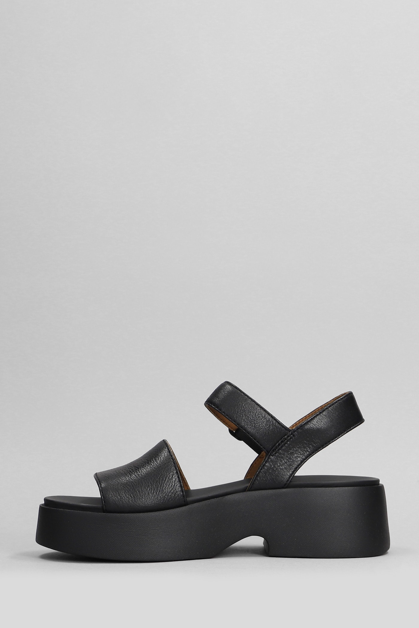 Camper Tasha Sandals In Black Leather | italist