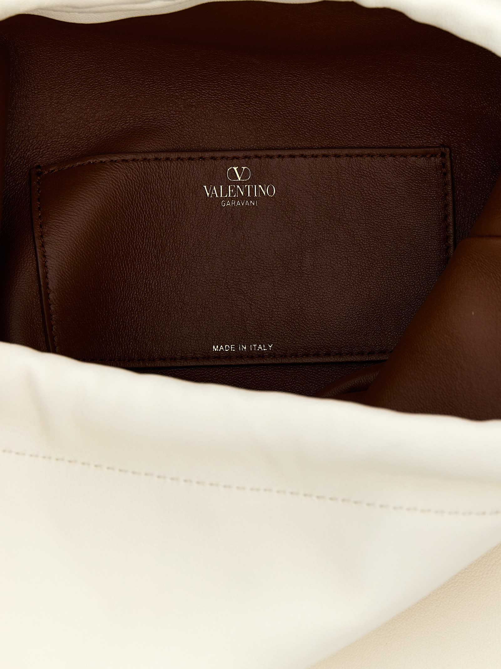 【関税込み】VALENTINO GARAVANI 'VLOGO POUF' CROSSBODY BAG Valentino Garavani Valentino Garavani 'Vlogo Pouf' Crossbody