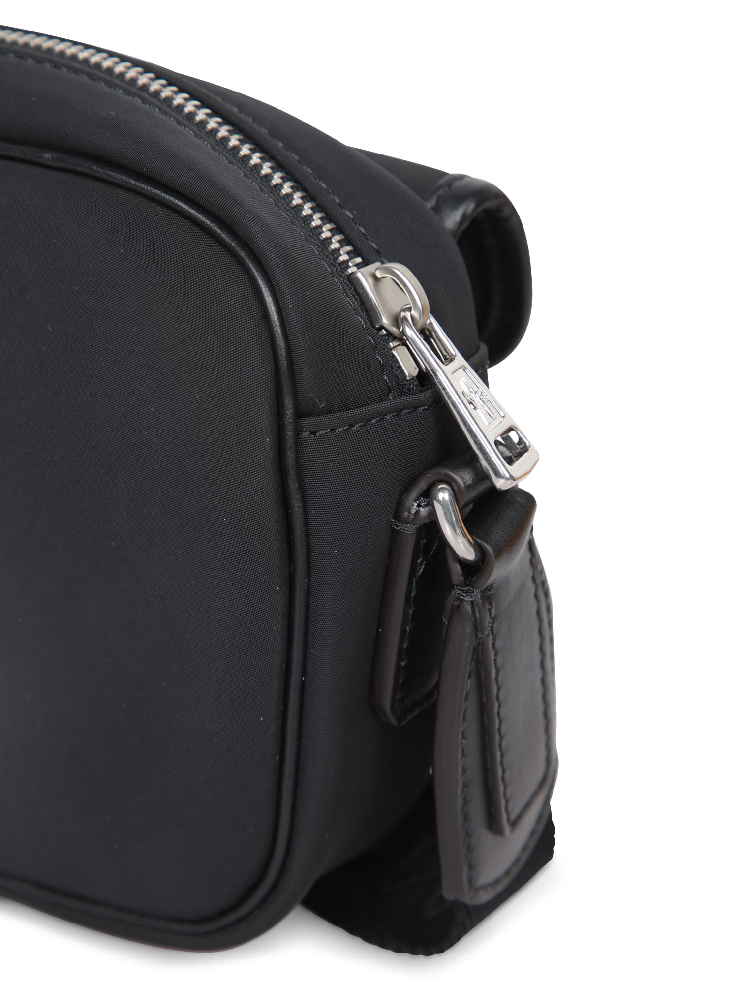 【MONCLER】Borsa a tracolla New Trick idrorepellente★バッグ Moncler New Trick Water-Repellent Crossbody Bag | White