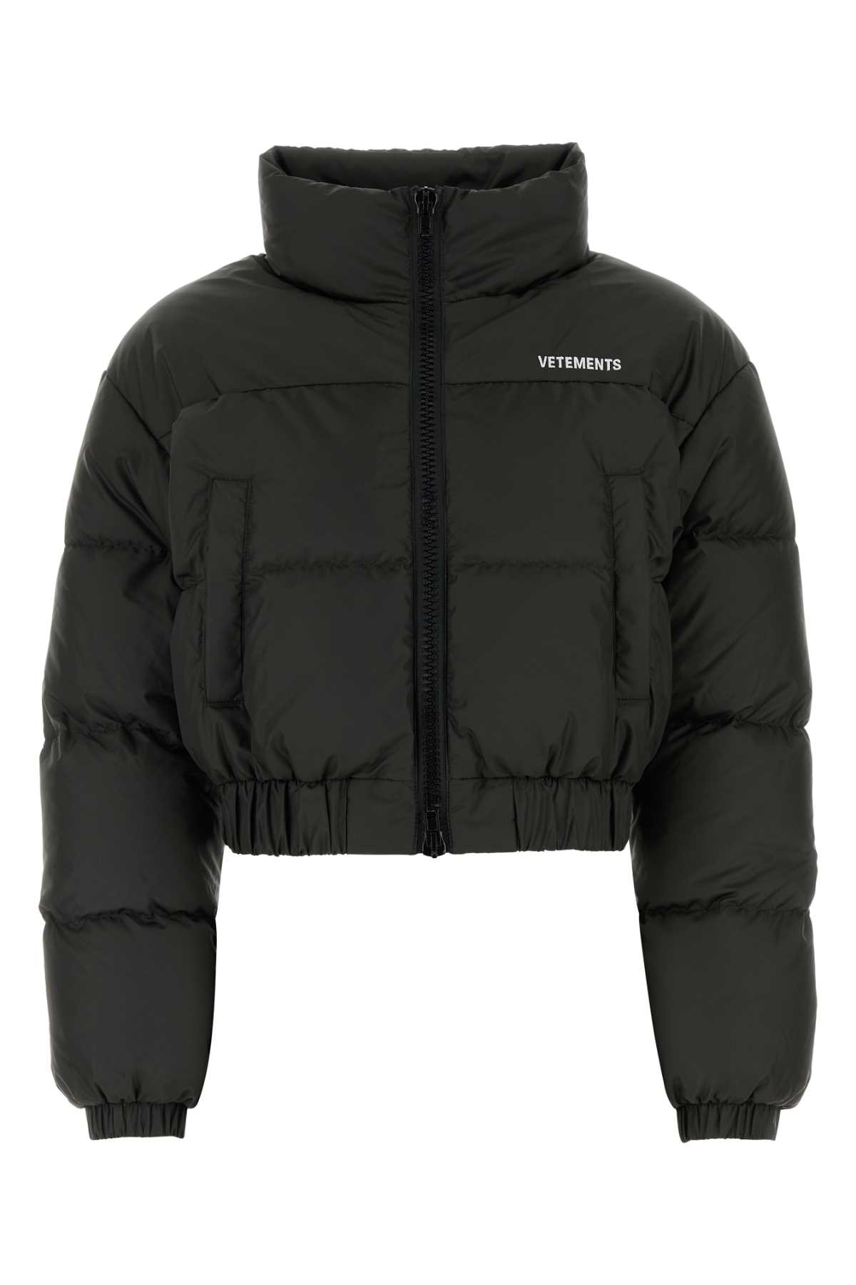 ダウンジャケット・コート VETEMENTS Slate polyester down jacket (WA65JA191S BLACK) VETEMENTS Slate Polyester Down Jacket | italist