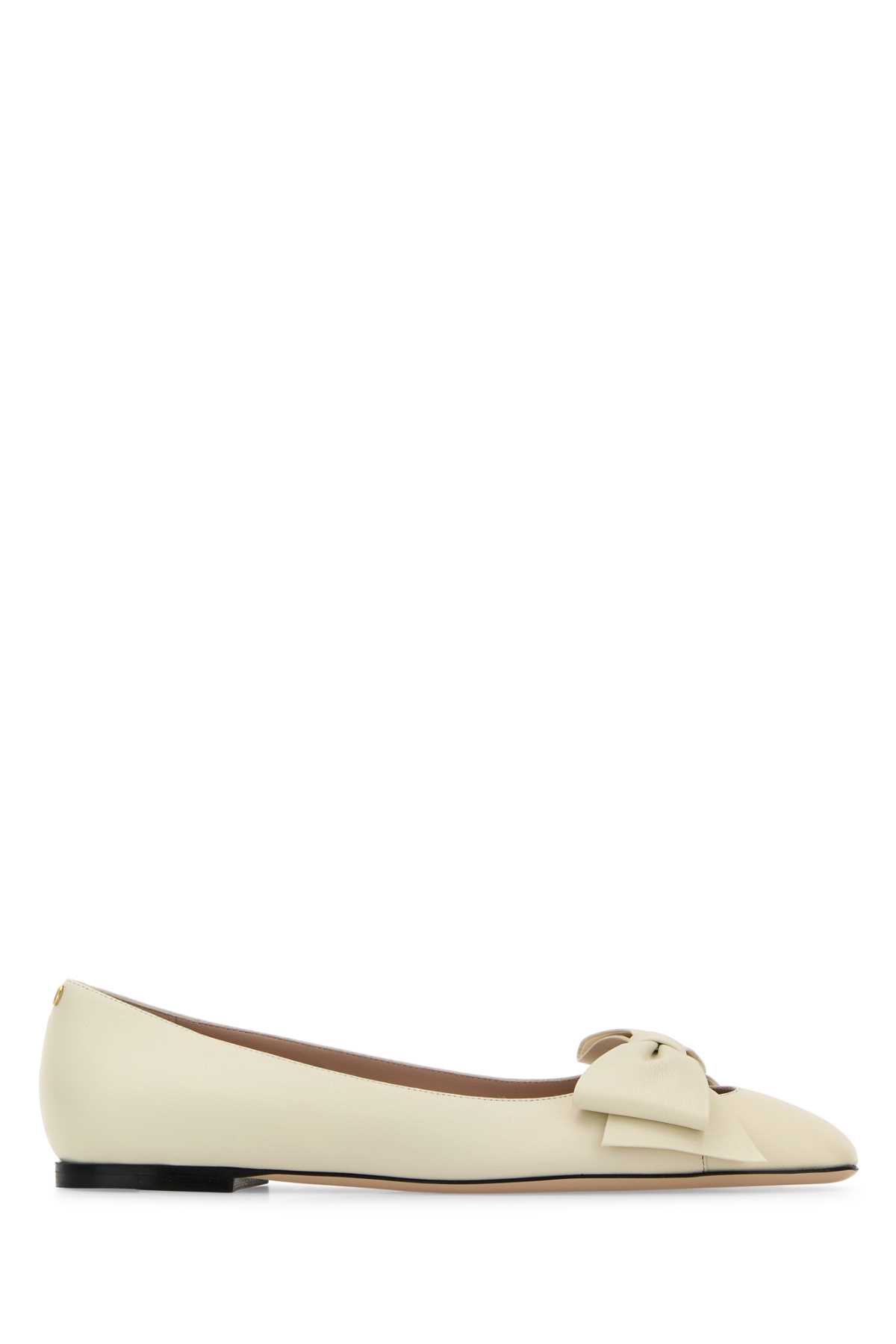 フラットシューズ VALENTINO Ivory leather Bowow ballerinas (7W2S0MS0DDT 098) Valentino Garavani Ivory Leather Bowow Ballerinas | italist