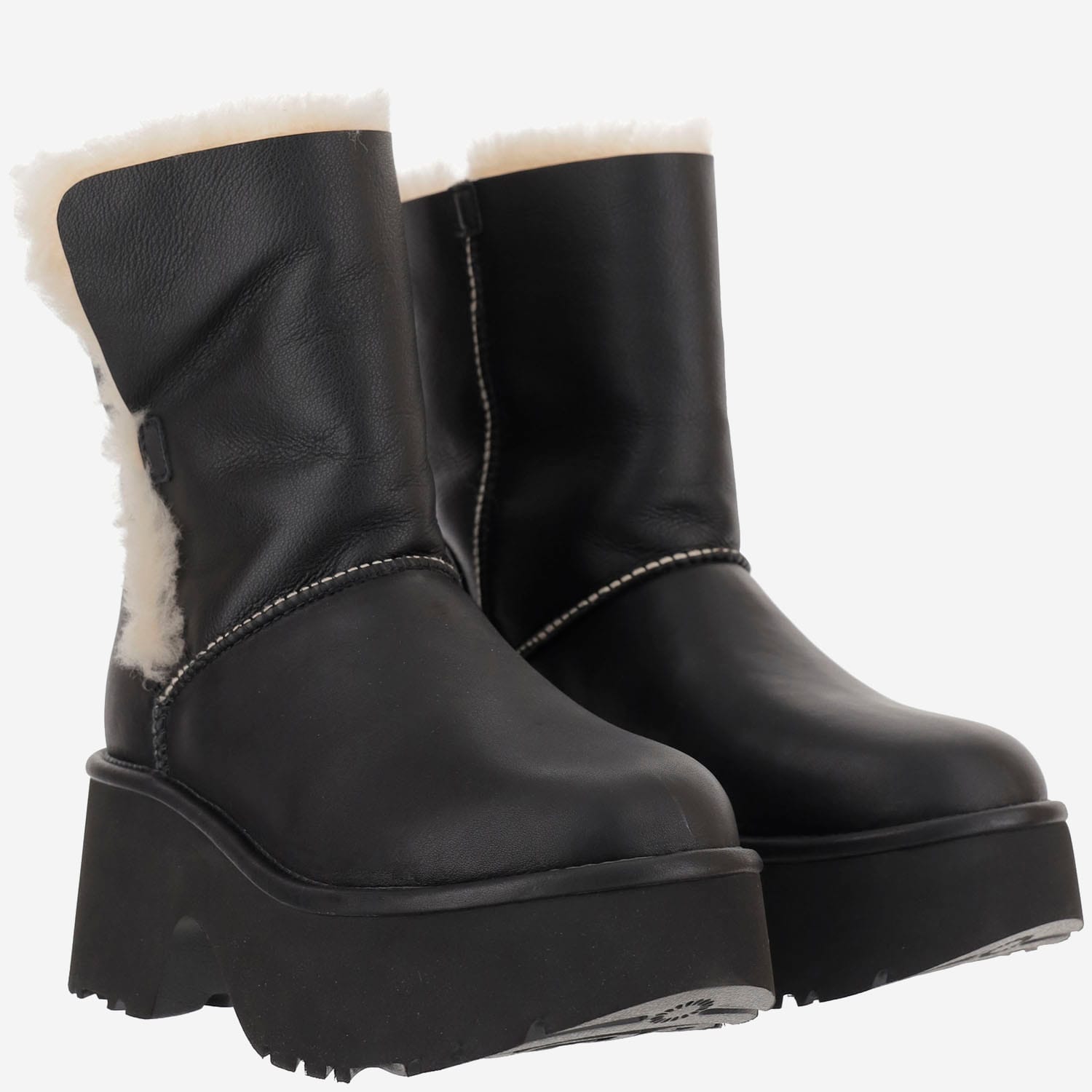 UGG Classic Esmee Boots | italist