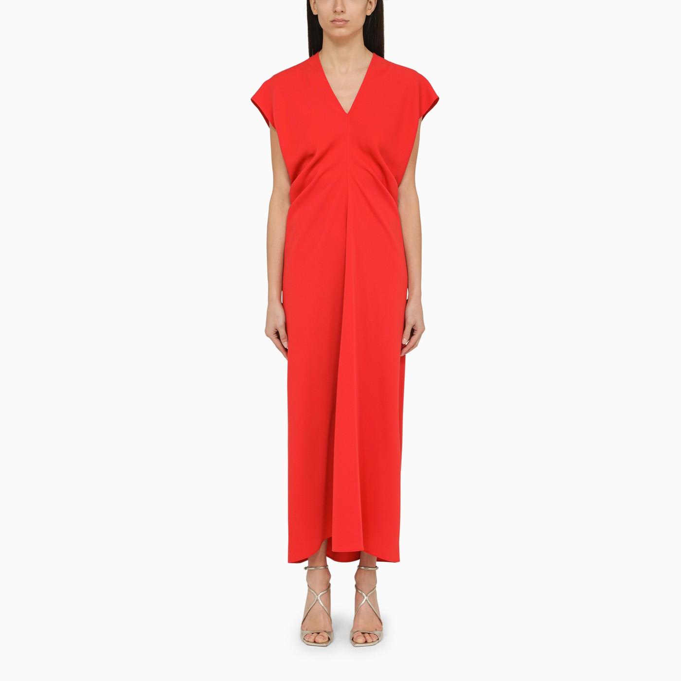 red cr\u00eape long dress