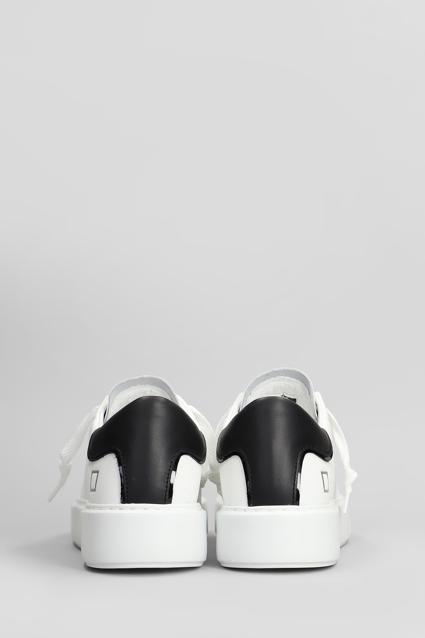 D.A.T.E. SFERA レザー スニーカー White/Black ロゴ 関税送料込 D.A.T.E. Sfera Sneakers In White Leather | italist