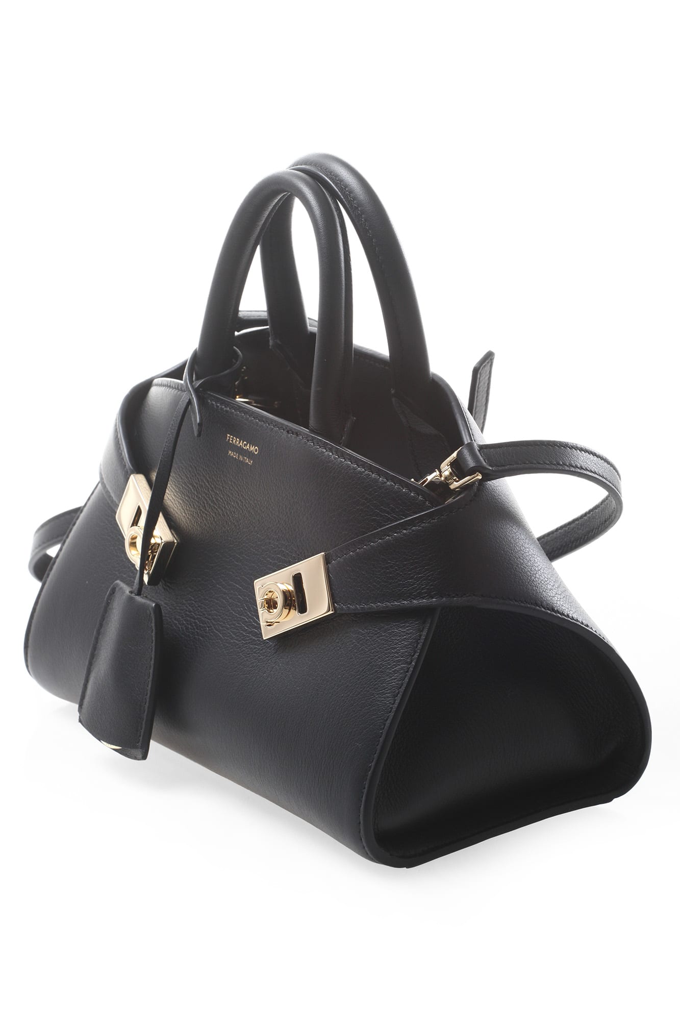 Salvatore Ferragamo Bags.. Black | italist