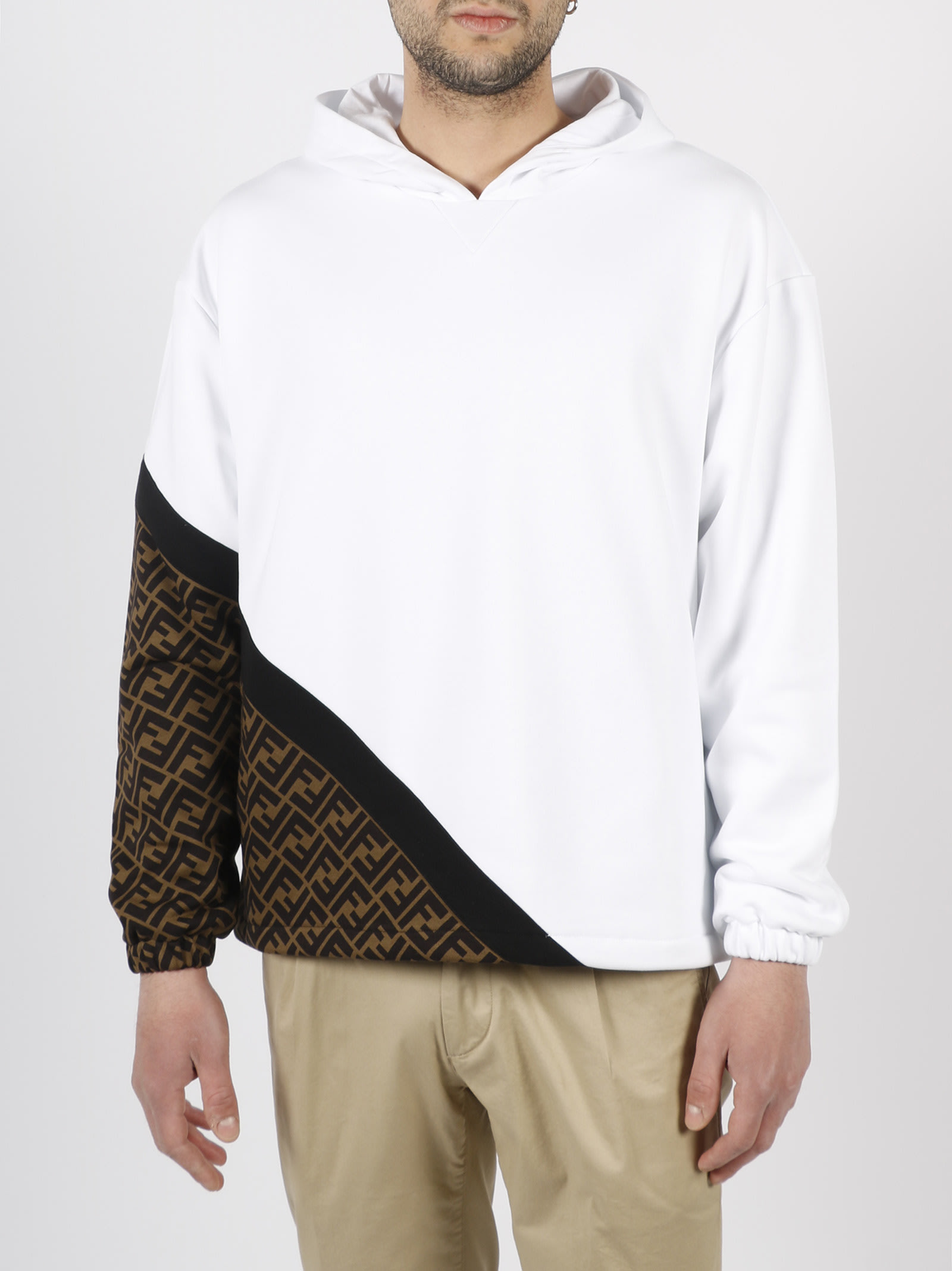 [FENDI] jersey sweatshirt スウェットシャツ ☆送料込☆ Fendi Jersey Sweatshirt | italist