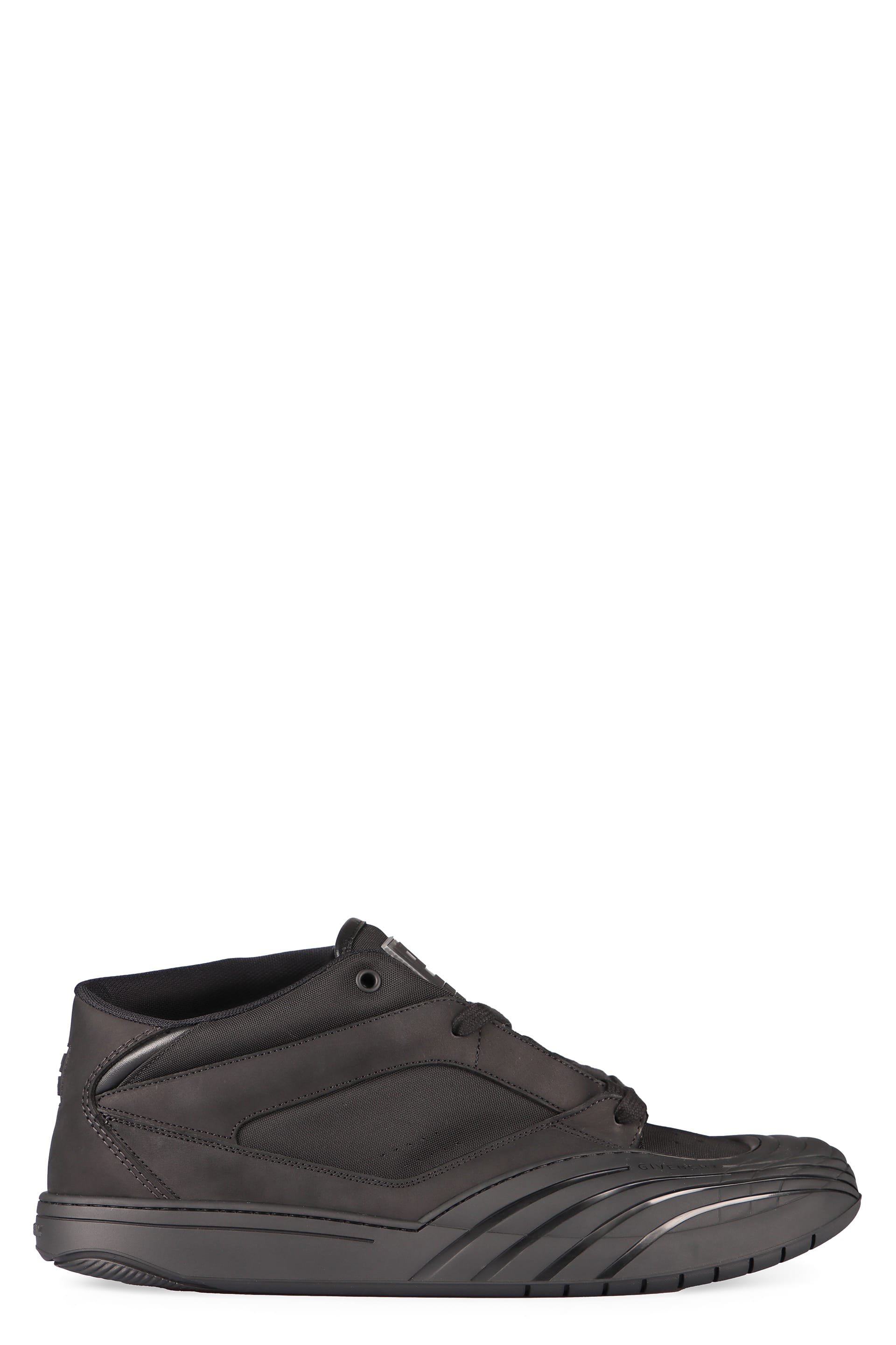 【送料&関税込】Givenchy Skate Techno Fabric Low-top Sneaker Givenchy Skate Techno Fabric Lowtop Sneakers | italist