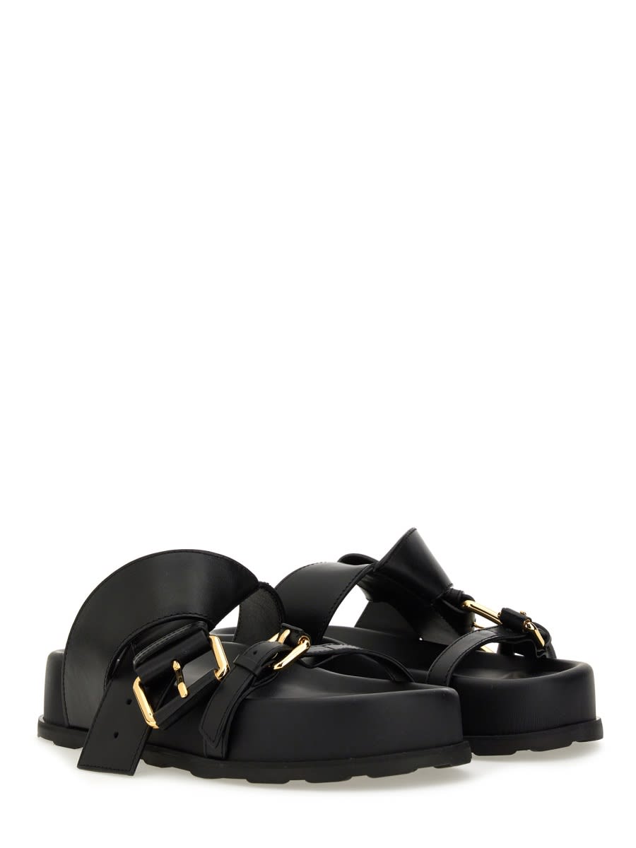 サンダル・ミュール Moschino SS25 SANDAL WITH WOVEN BUCKLE (MA28094I1M MF5000) Moschino Sandal With Woven Buckle | italist