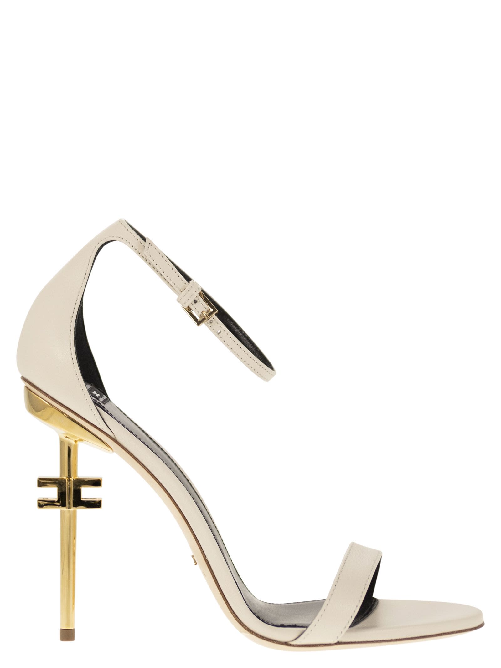FENDI HEELED SANDALS ヒール サンダル エレガント 快適 ロゴ Fendi White Heeled Sandals - size 37.5 ○ Labellov ○ Buy