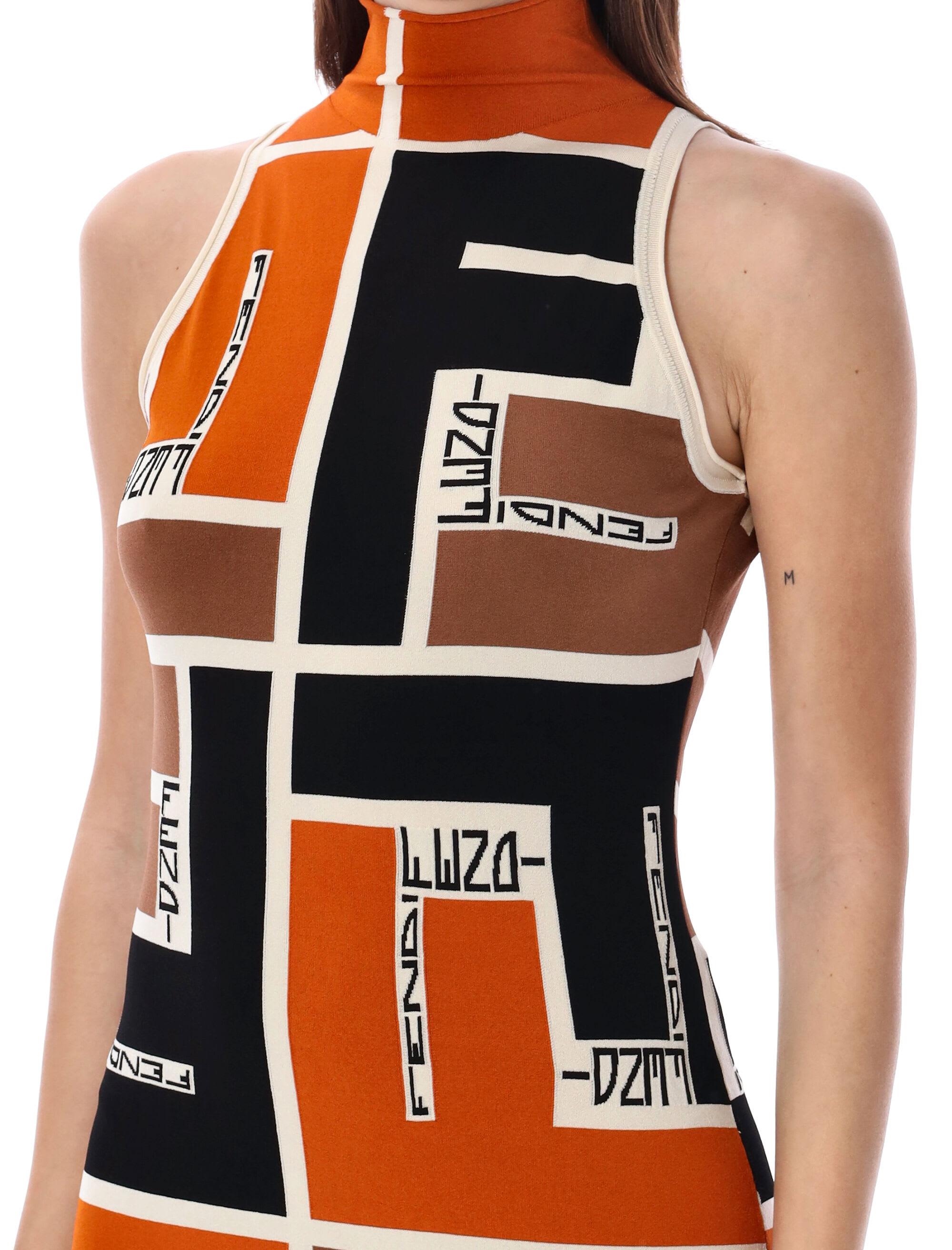 【送料&関税込】Fendi Mini Dress Look 28 Fendi Mini Dress Look 28 | italist