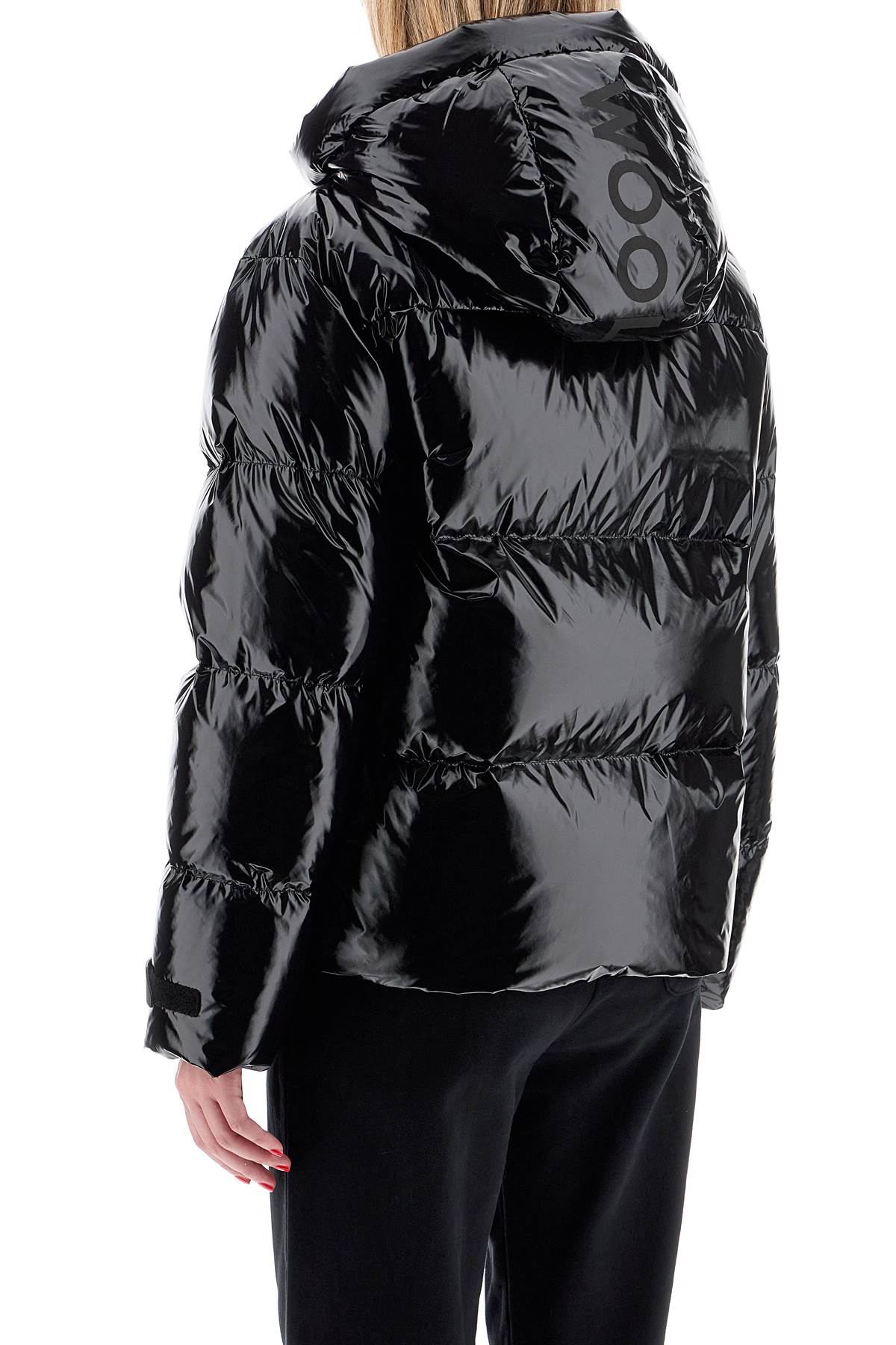 【送料&関税込】Woolrich Shiny Nylon Down Jacket Woolrich Shiny Nylon Down Jacket | italist