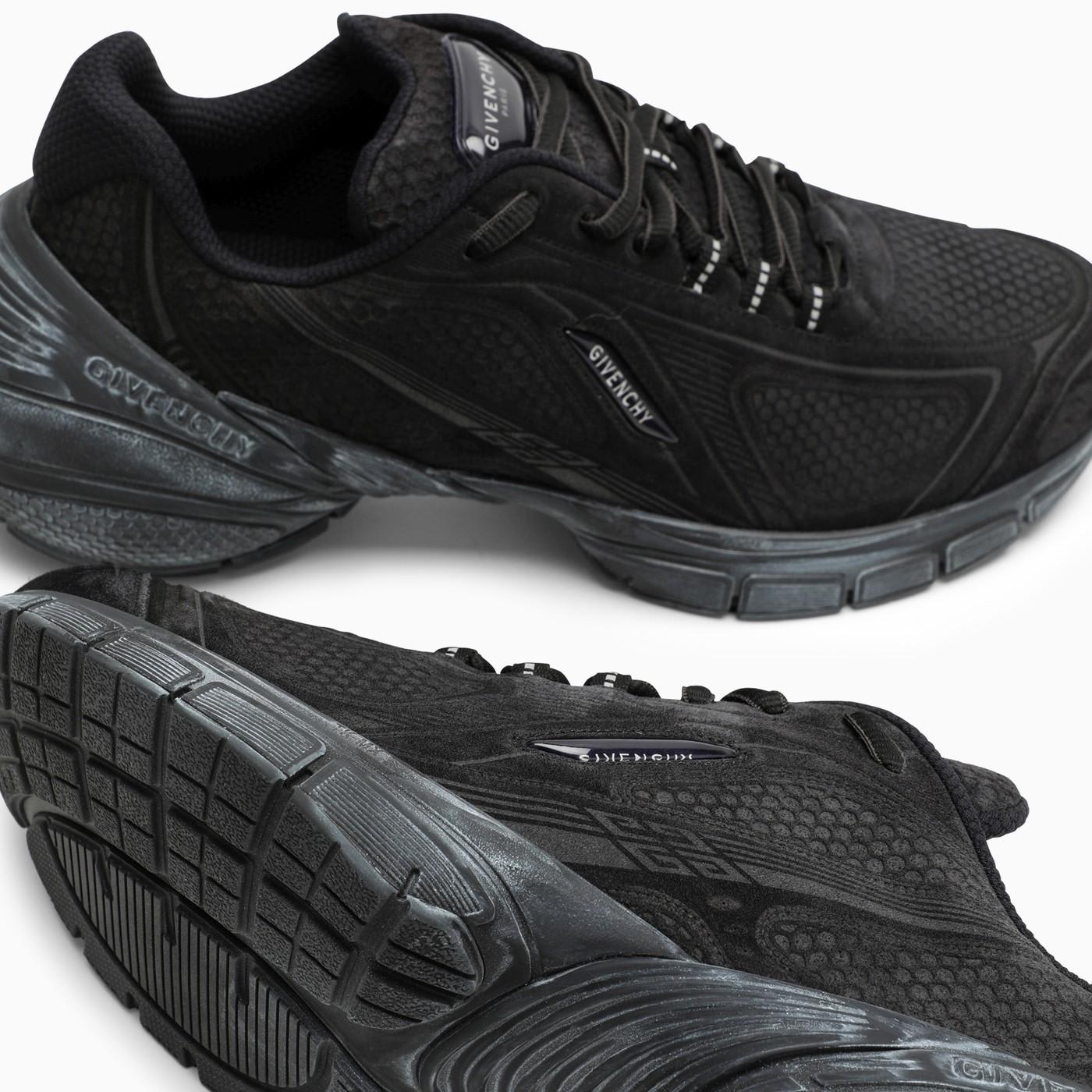 Givenchy Tk-mx Runner Black Trainer | italist