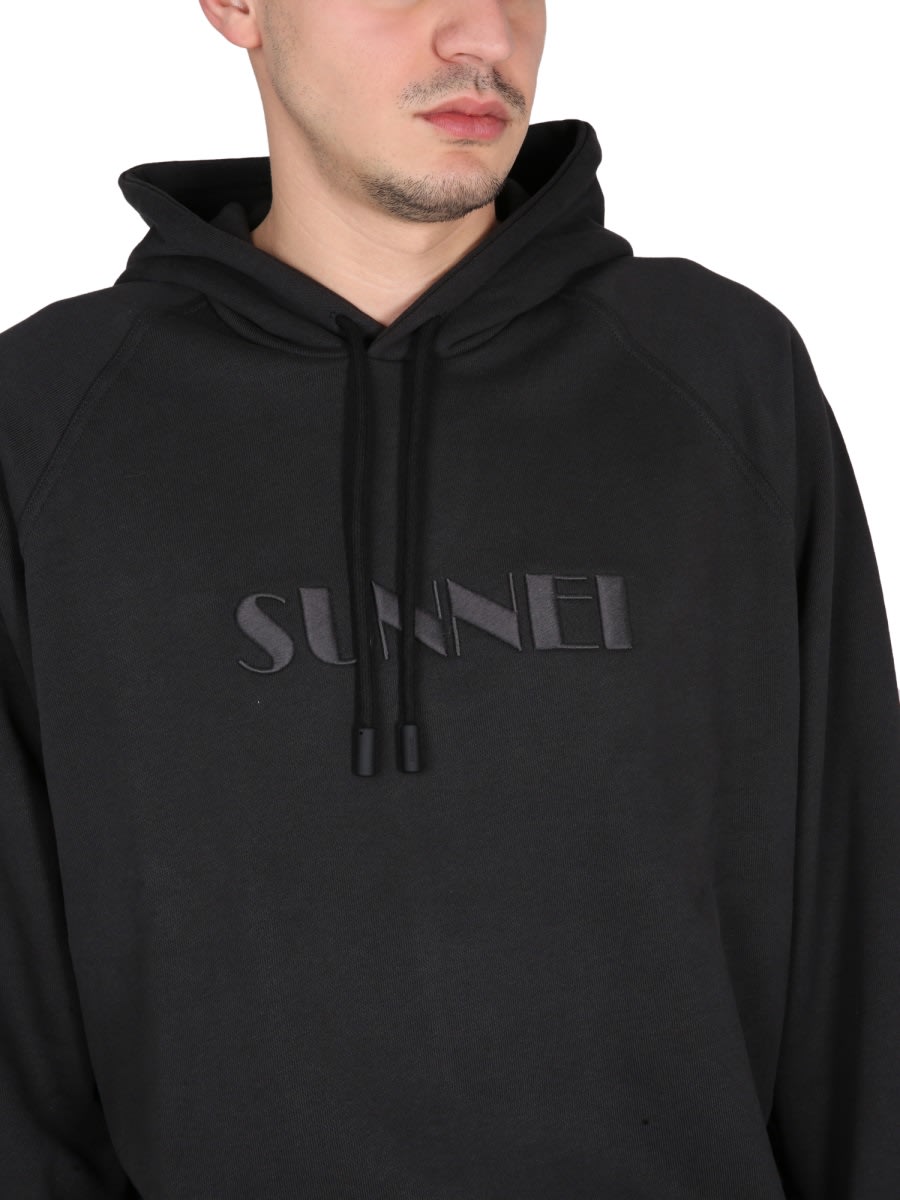 パーカー・フーディ SUNNEI SWEATSHIRT WITH LOGO EMBROIDERY Sunnei Small Logo Embroidered Unisex Hoodie Unisex Hoodie