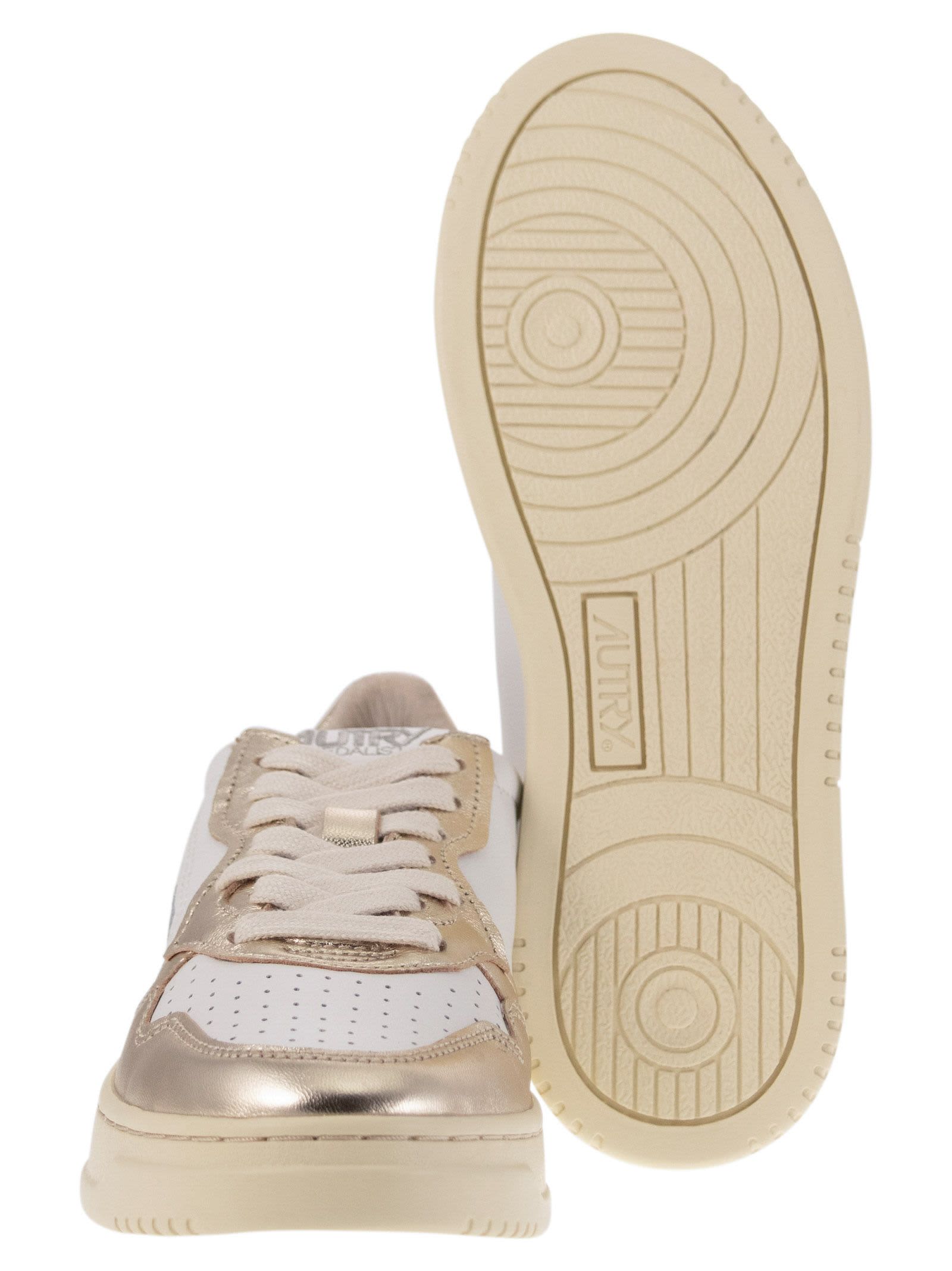 スニーカー AUTRY PTLWWB16 Sneakers Medalist Platform Bianca, Platino SNEAKERS-MEDALIST-MULE-LOW-IN-