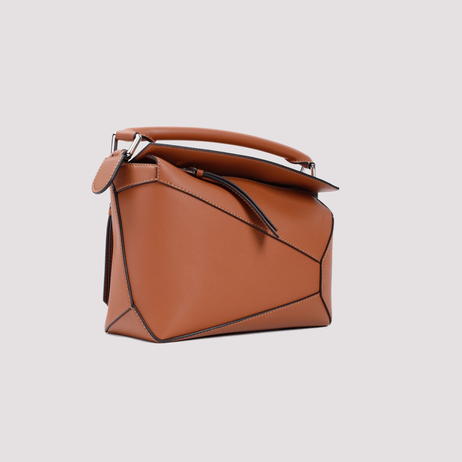 VIP【送料関税込】LOEWE PUZZLE SMALL LEATHER HANDBAG Loewe Small Puzzle Leather Bag | italist