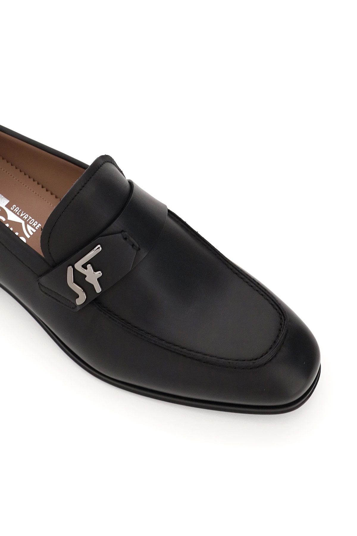 salvatore-ferragamo-loafers-boat-shoes-italist-always-like-a-sale