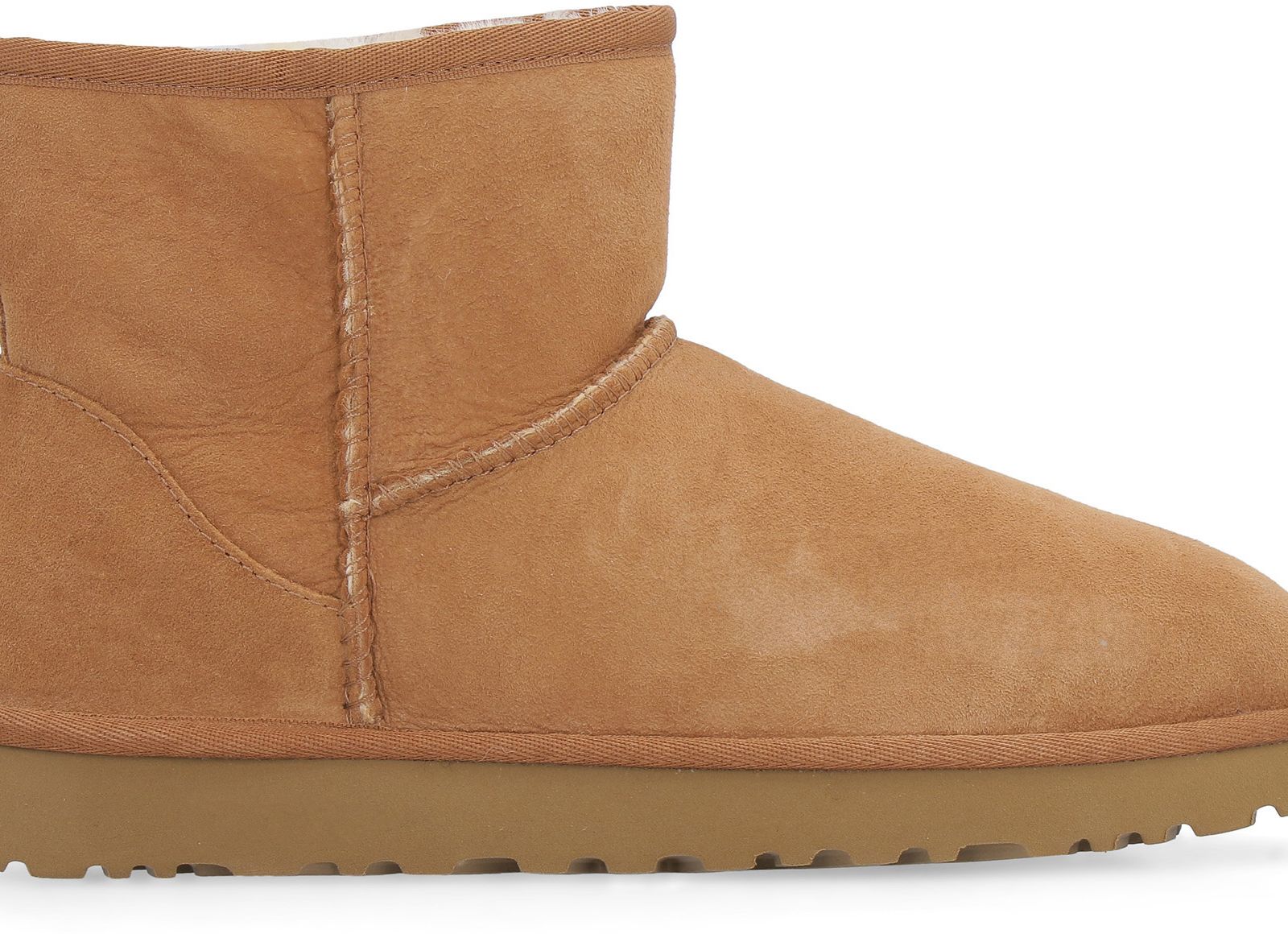 ugg mini classic camel