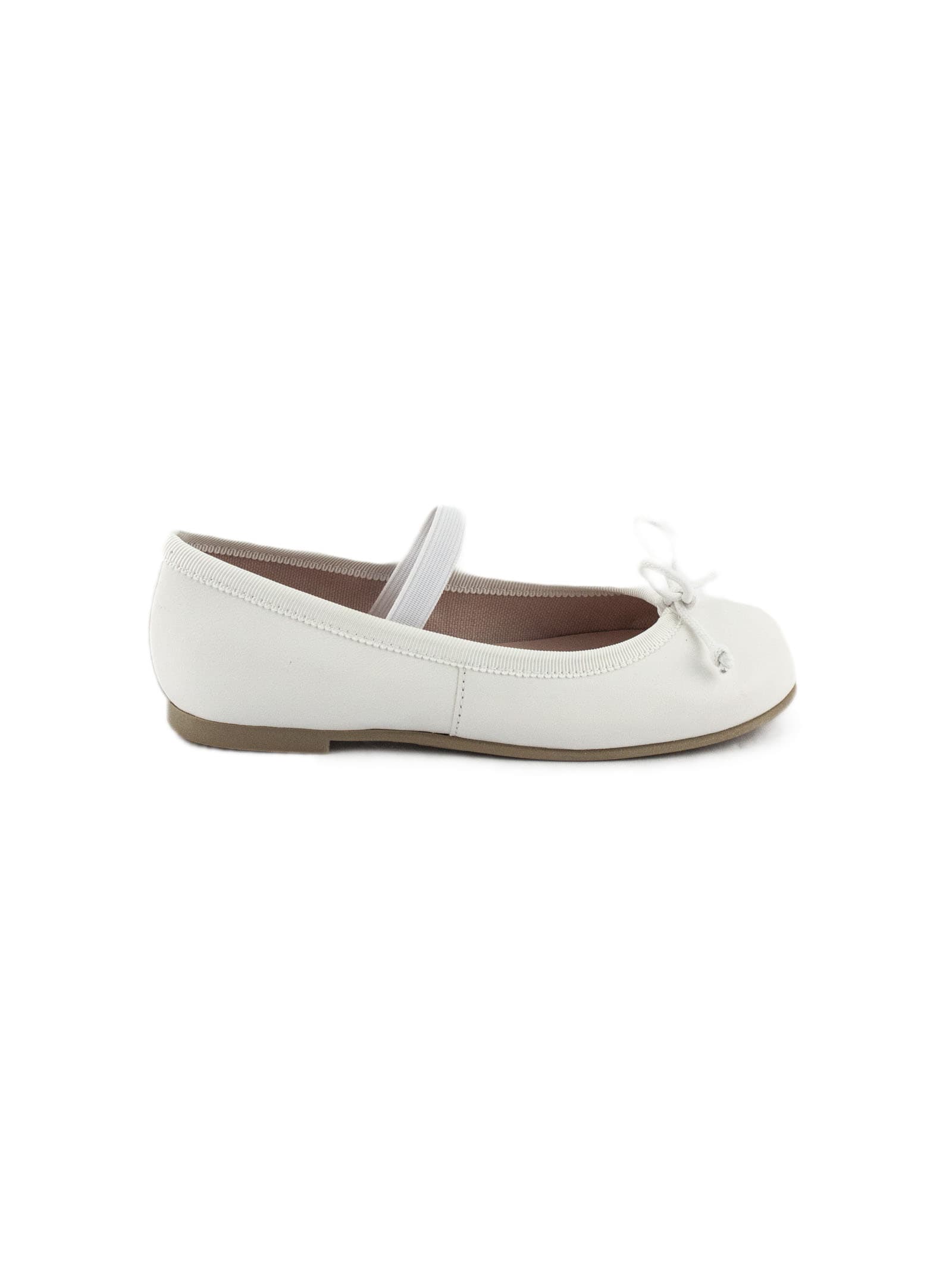 Pretty Ballerinas Flat Ballerina In White Iicf