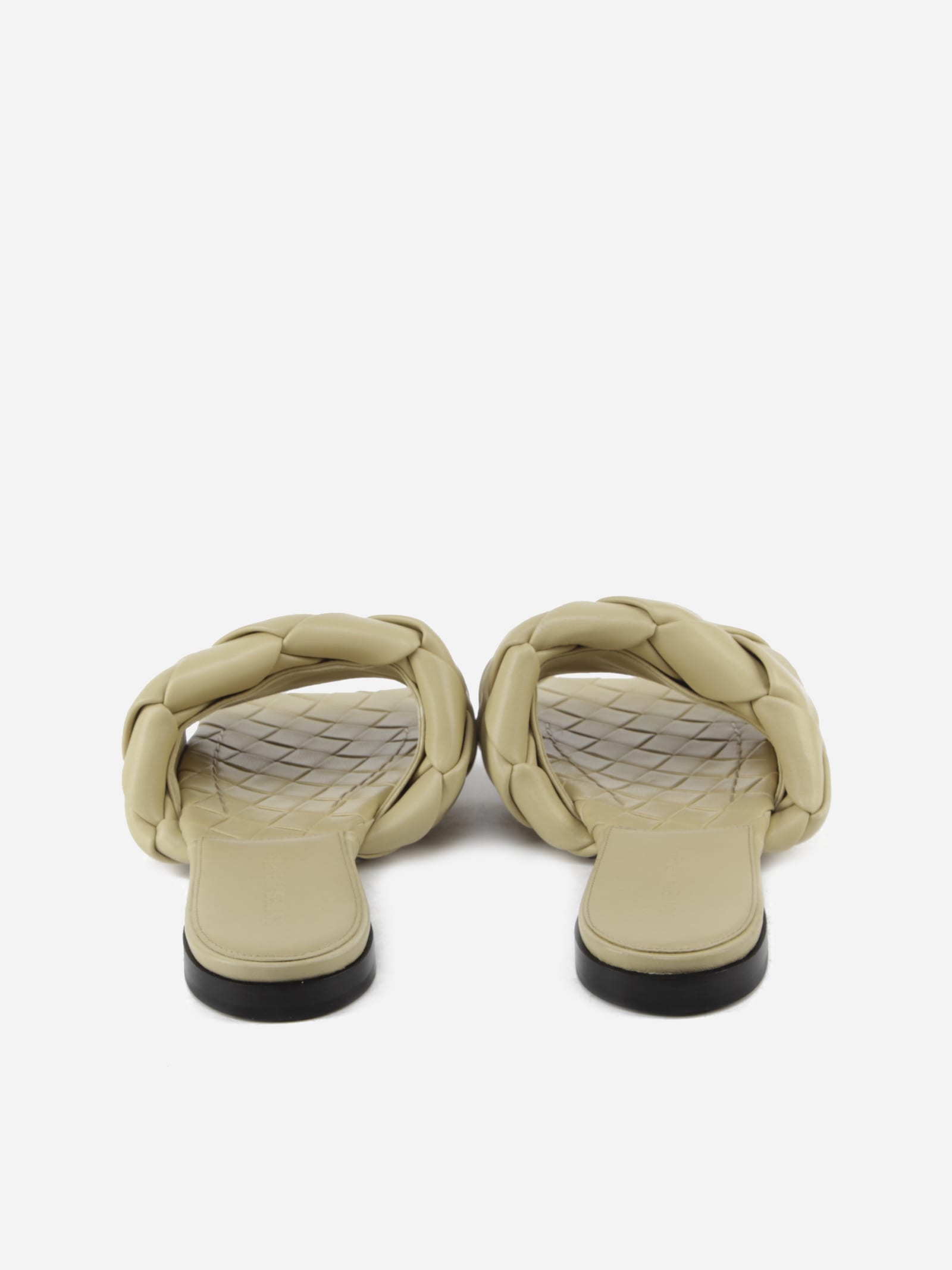 Bottega Veneta Flat Lido Sandals In Intrecciato Nappa | italist