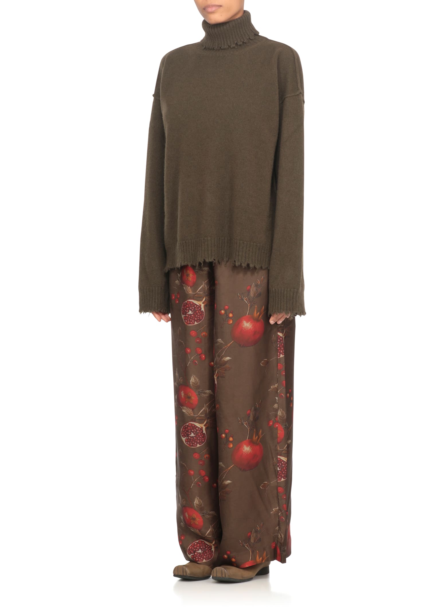 Uma Wang High Neck Cashmere Sweater With Distressed Hem In Green