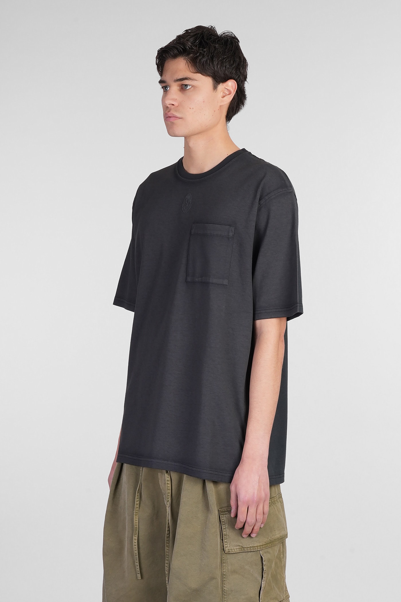 Alexander Mcqueen Alexander Mc Queen Faded Black Skull T Shirt In Black
