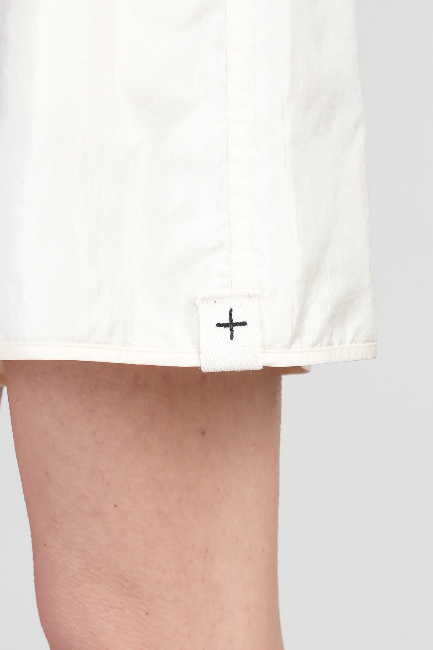 Shop Jil Sander Trousers 256 Short Shorts In Beige Polyamide